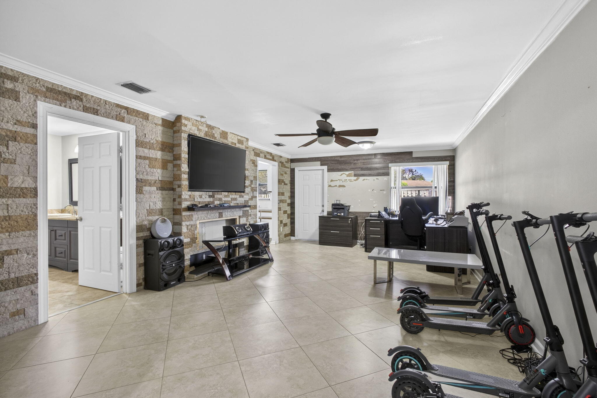 106 Segovia, Royal Palm Beach FL 33411