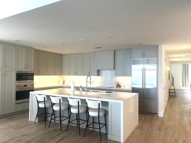 184 Lake #3102, Palm Beach Shores FL 33404