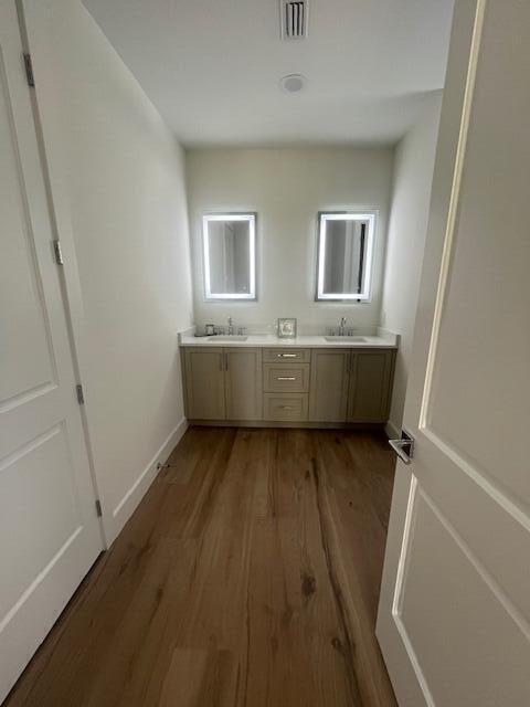 184 Lake #3102, Palm Beach Shores FL 33404