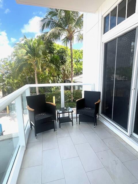 184 Lake #3102, Palm Beach Shores FL 33404