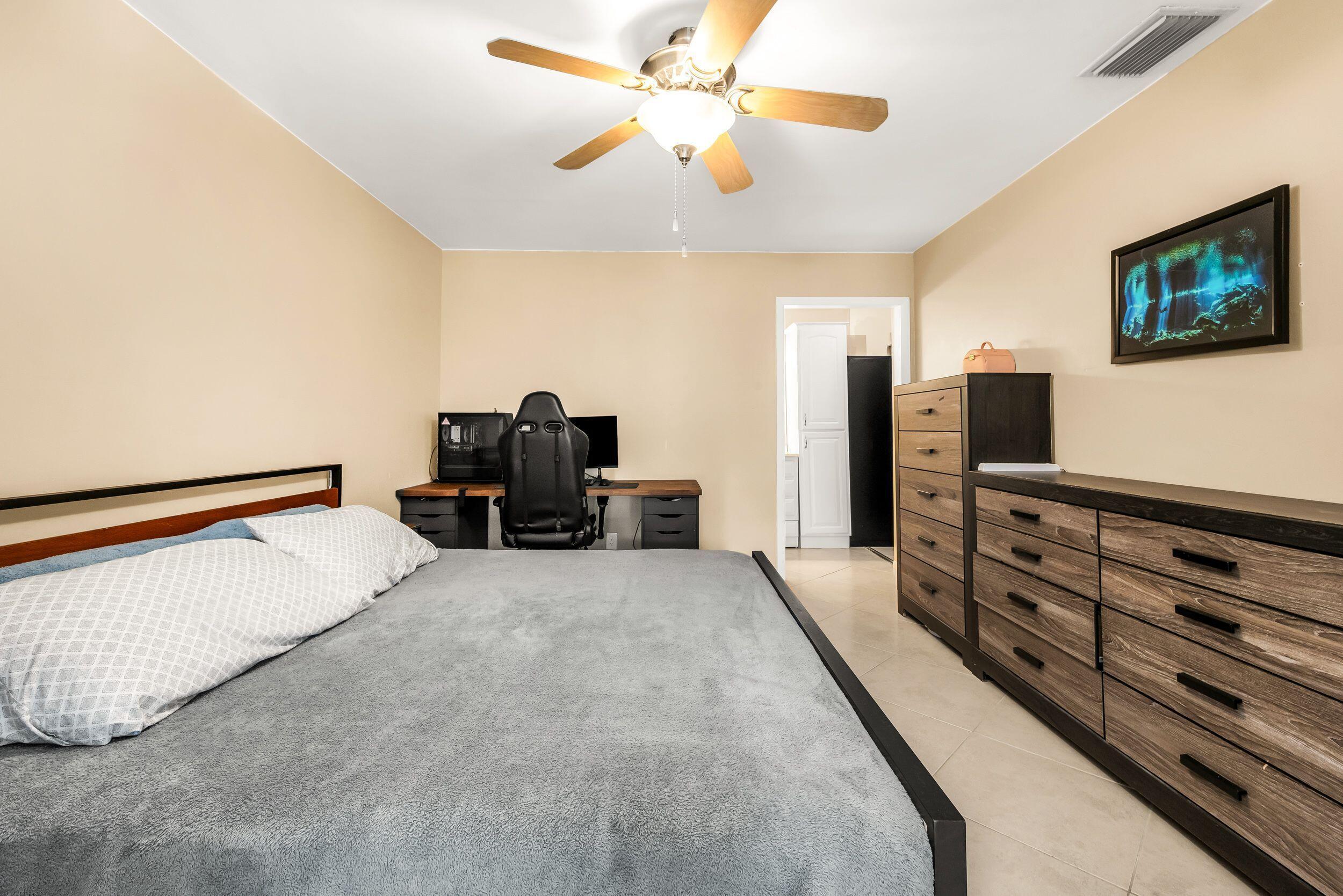 4772 NW 22nd #42122, Coconut Creek FL 33063