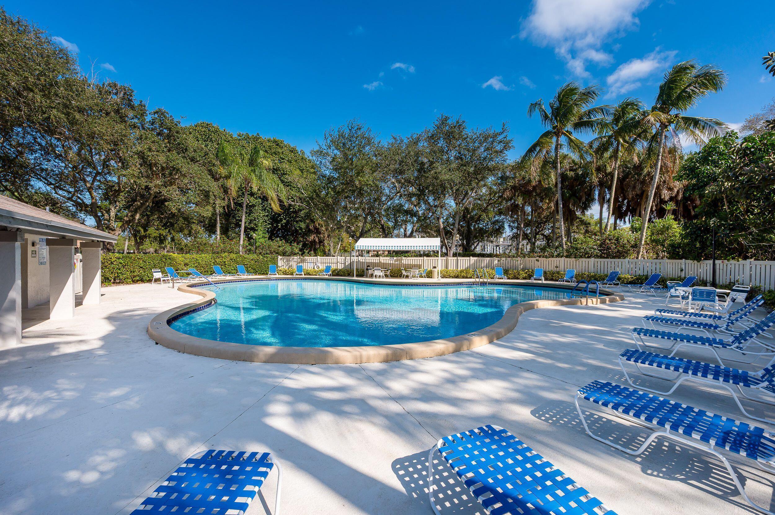4772 NW 22nd #42122, Coconut Creek FL 33063