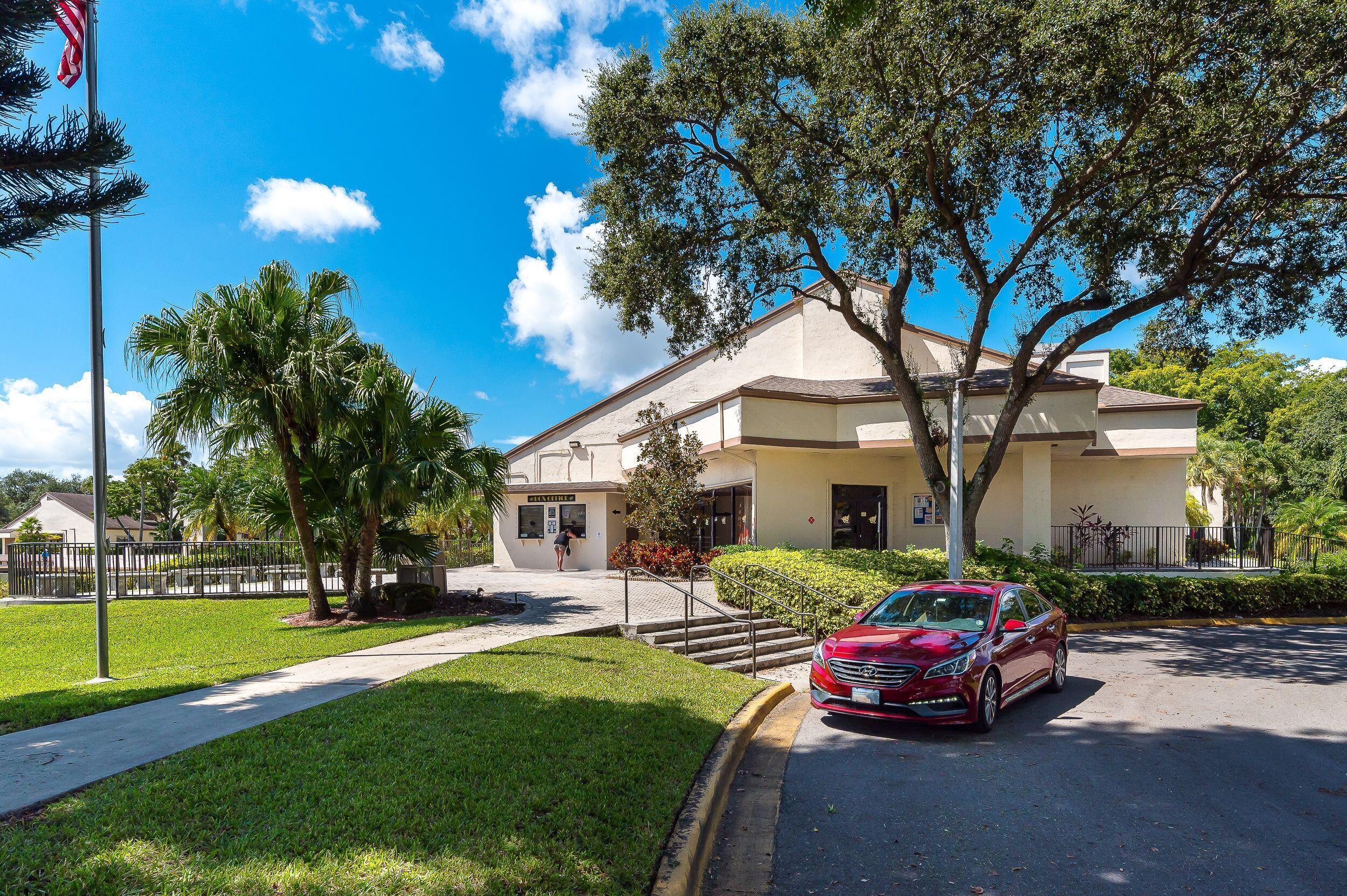 4772 NW 22nd #42122, Coconut Creek FL 33063