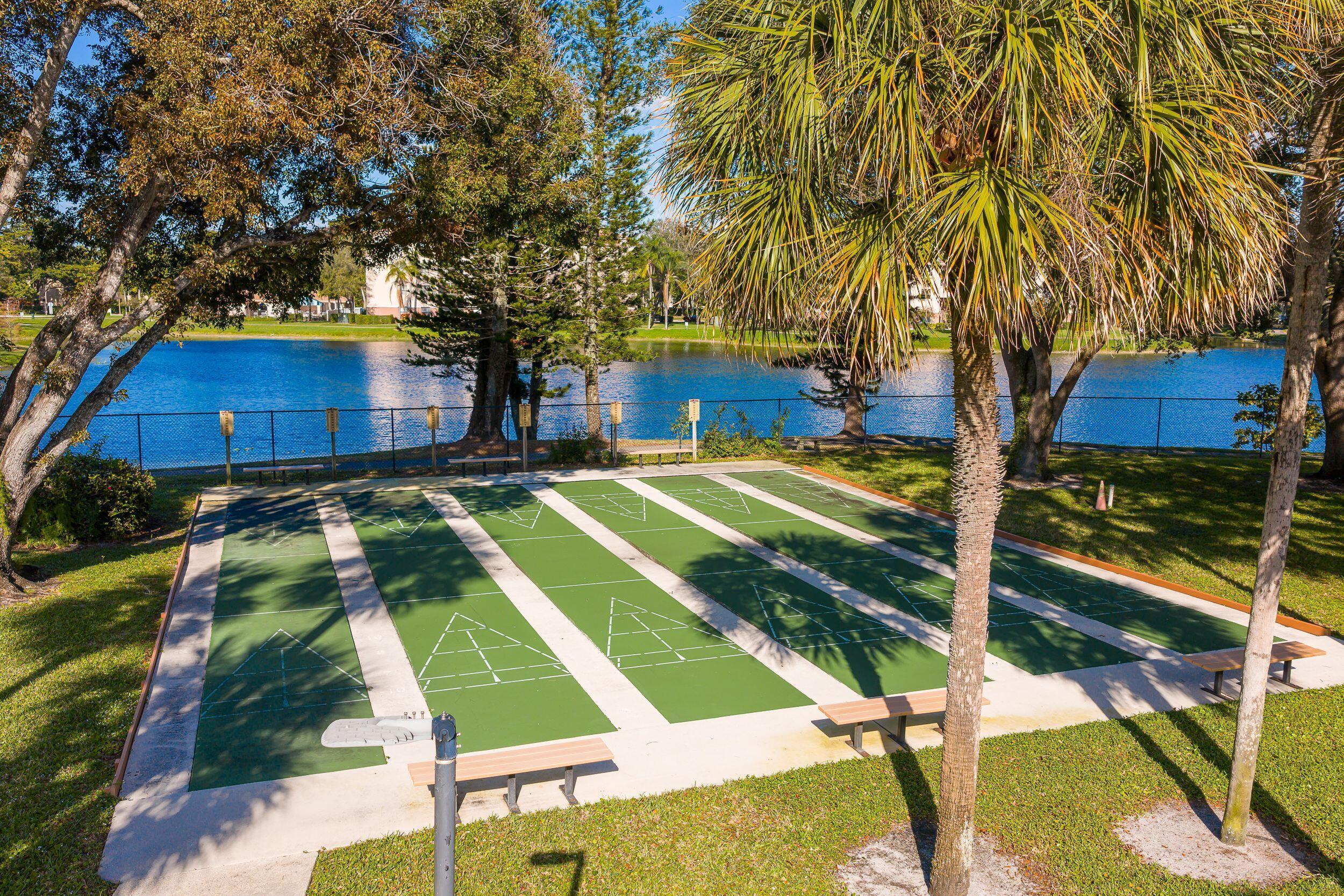 4772 NW 22nd #42122, Coconut Creek FL 33063