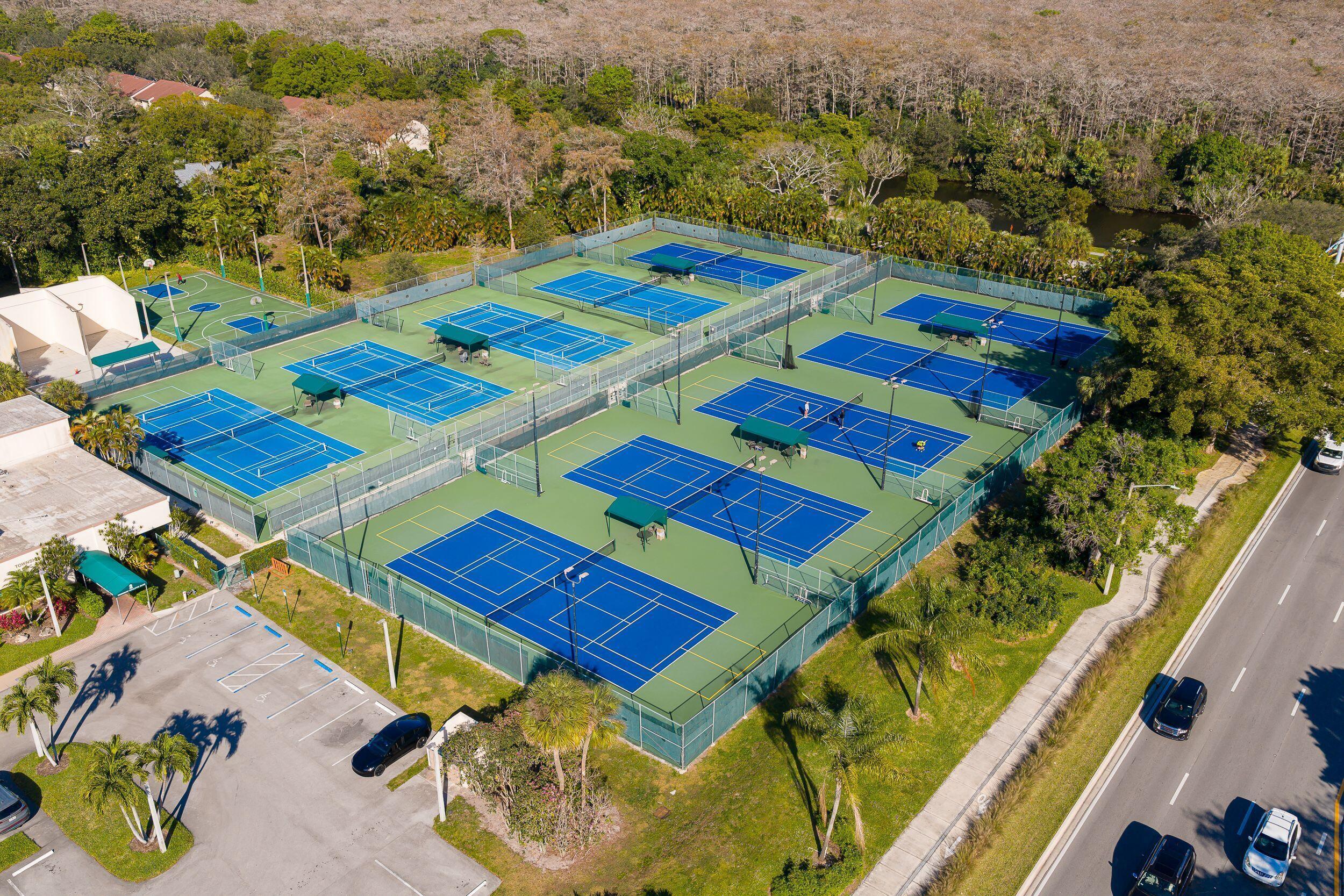 4772 NW 22nd #42122, Coconut Creek FL 33063