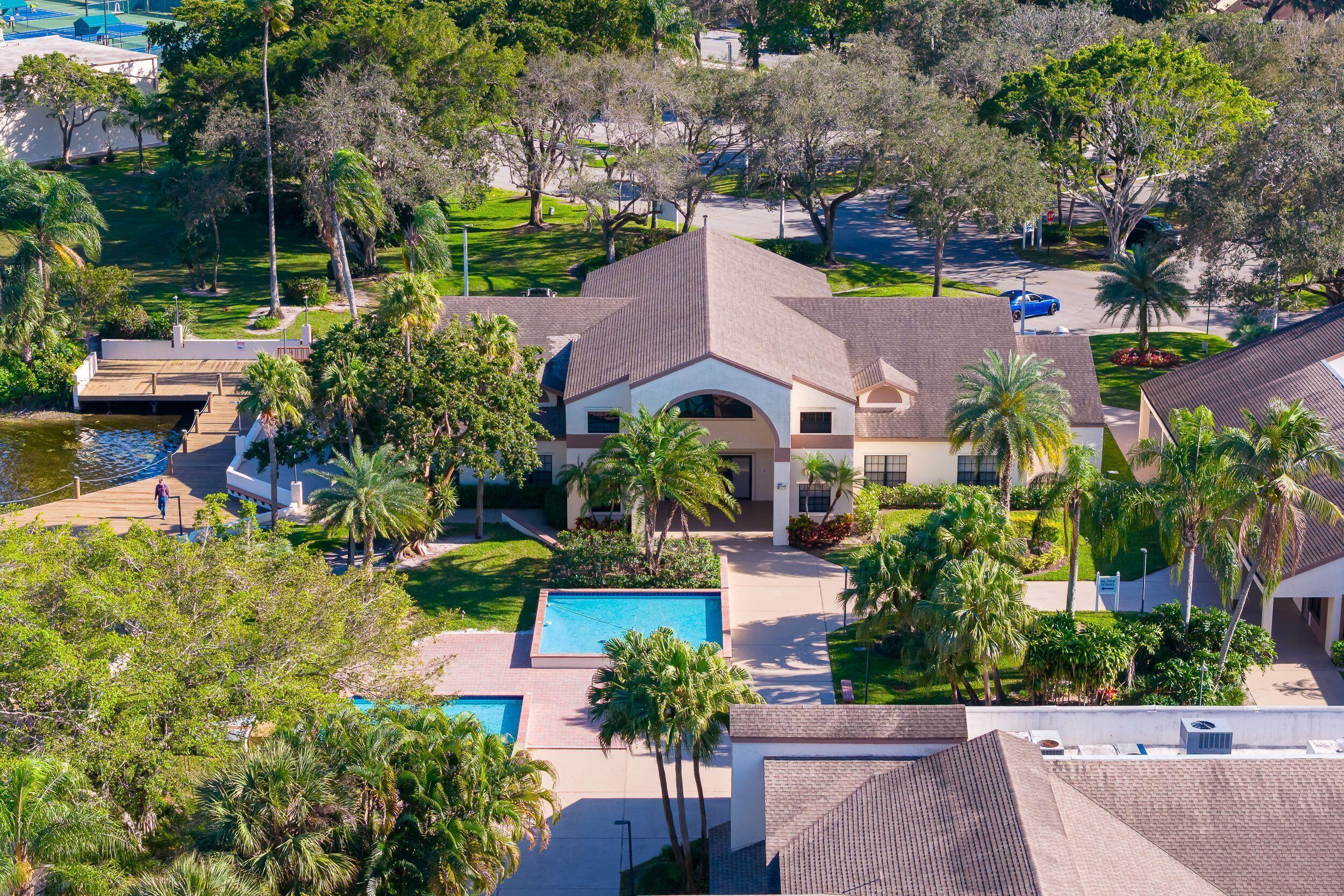 4772 NW 22nd #42122, Coconut Creek FL 33063