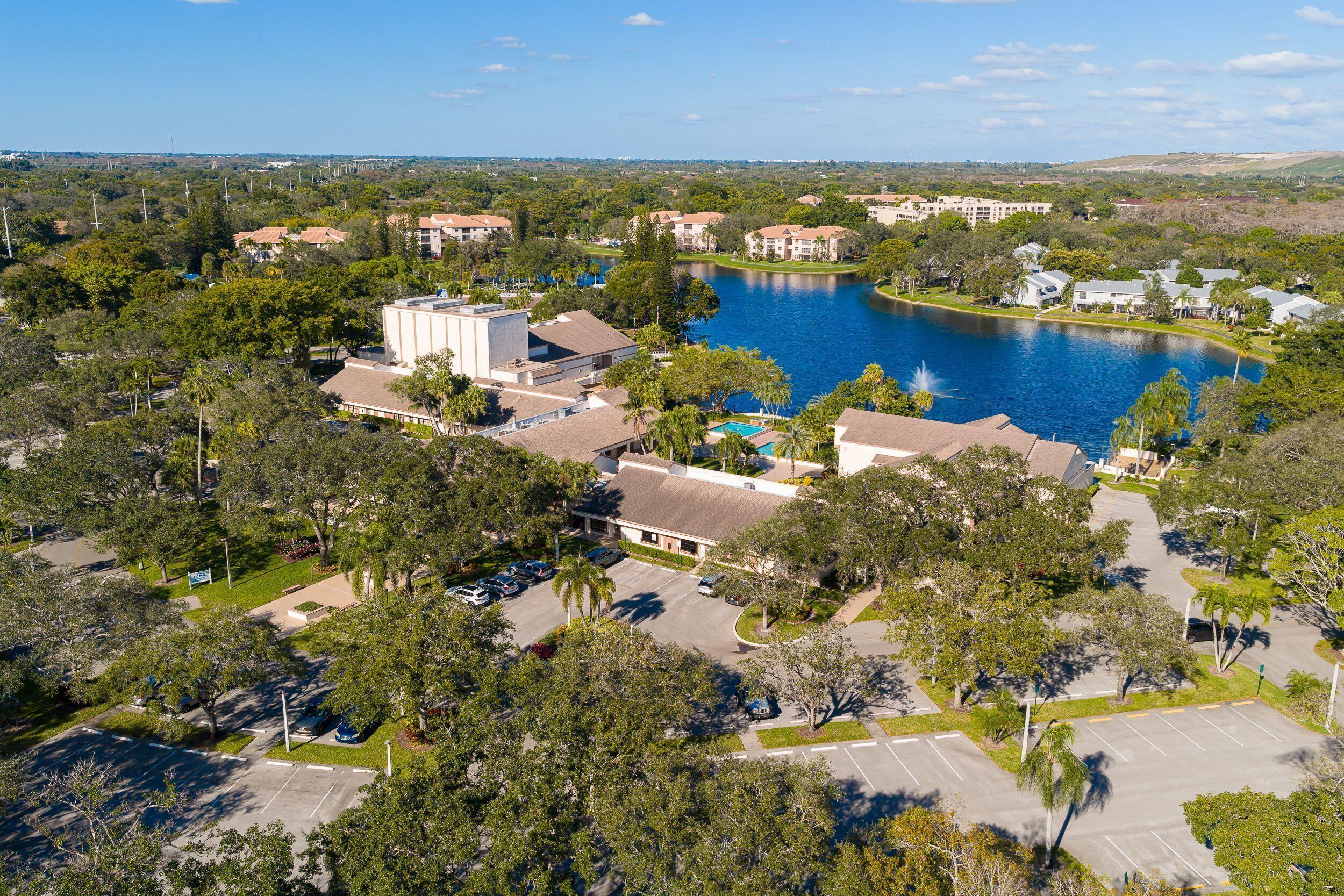 4772 NW 22nd #42122, Coconut Creek FL 33063