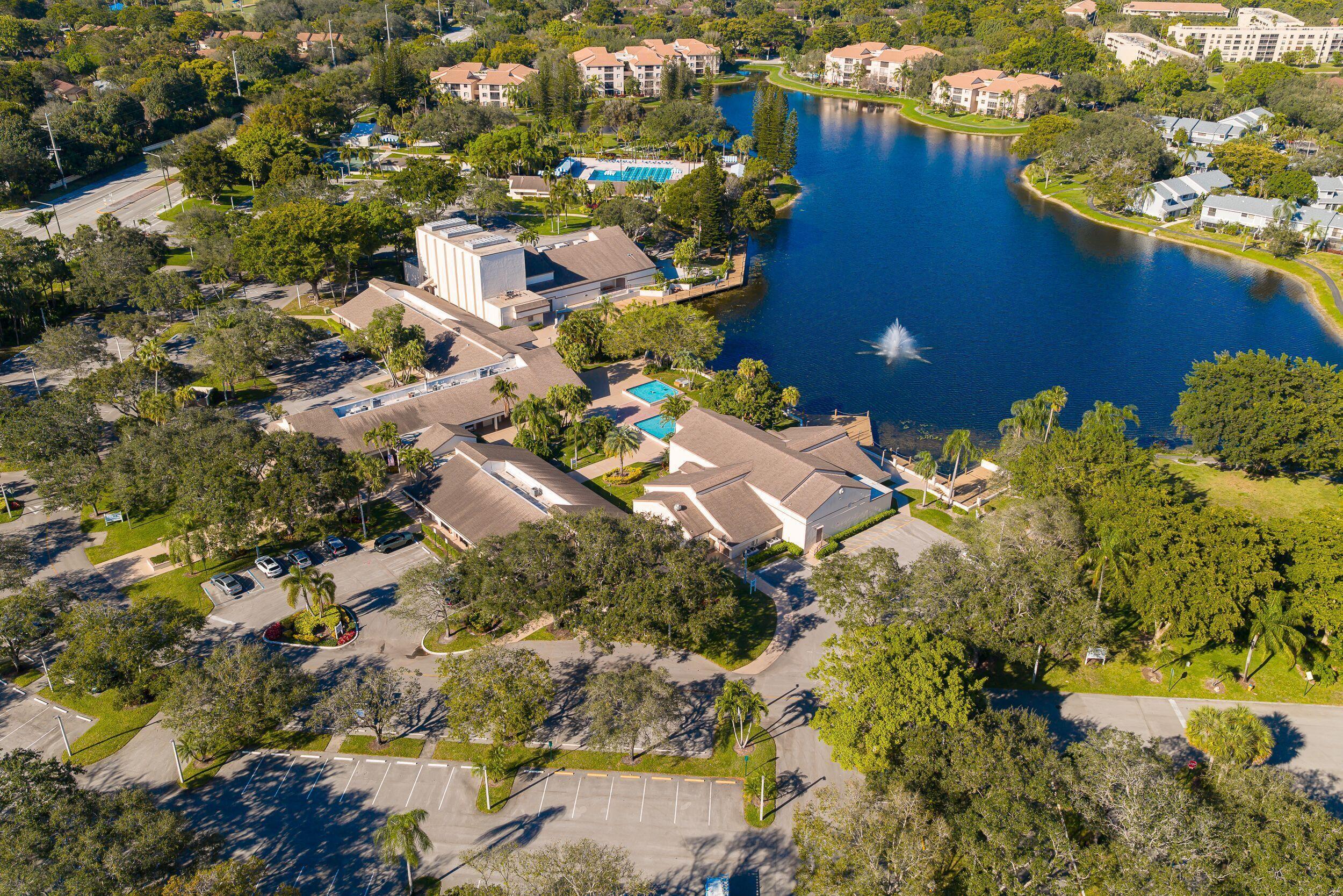 4772 NW 22nd #42122, Coconut Creek FL 33063
