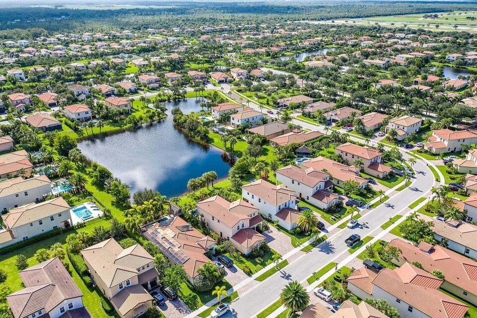 160 Rudder Cay, Jupiter FL 33458