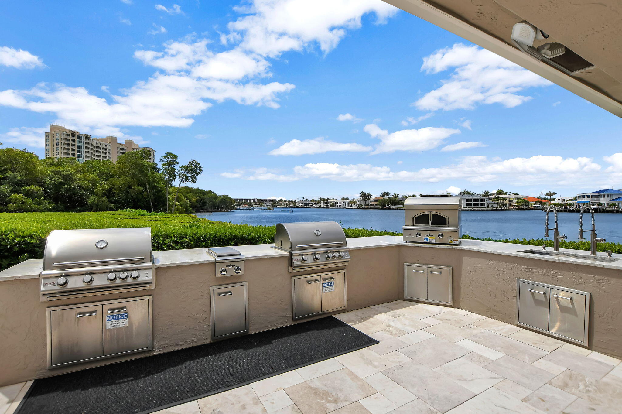 3594 S Ocean #302, Highland Beach FL 33487