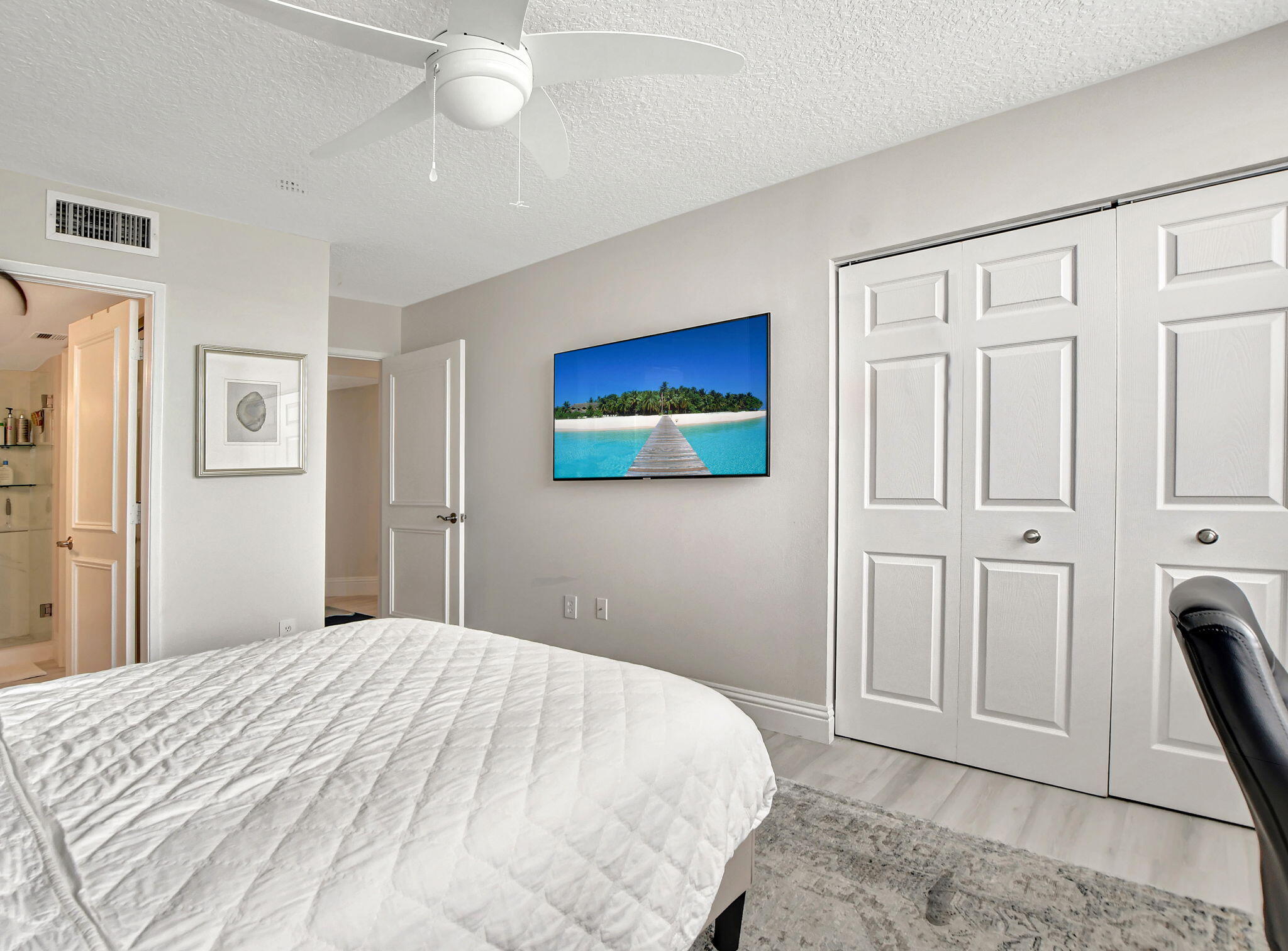 3594 S Ocean #302, Highland Beach FL 33487