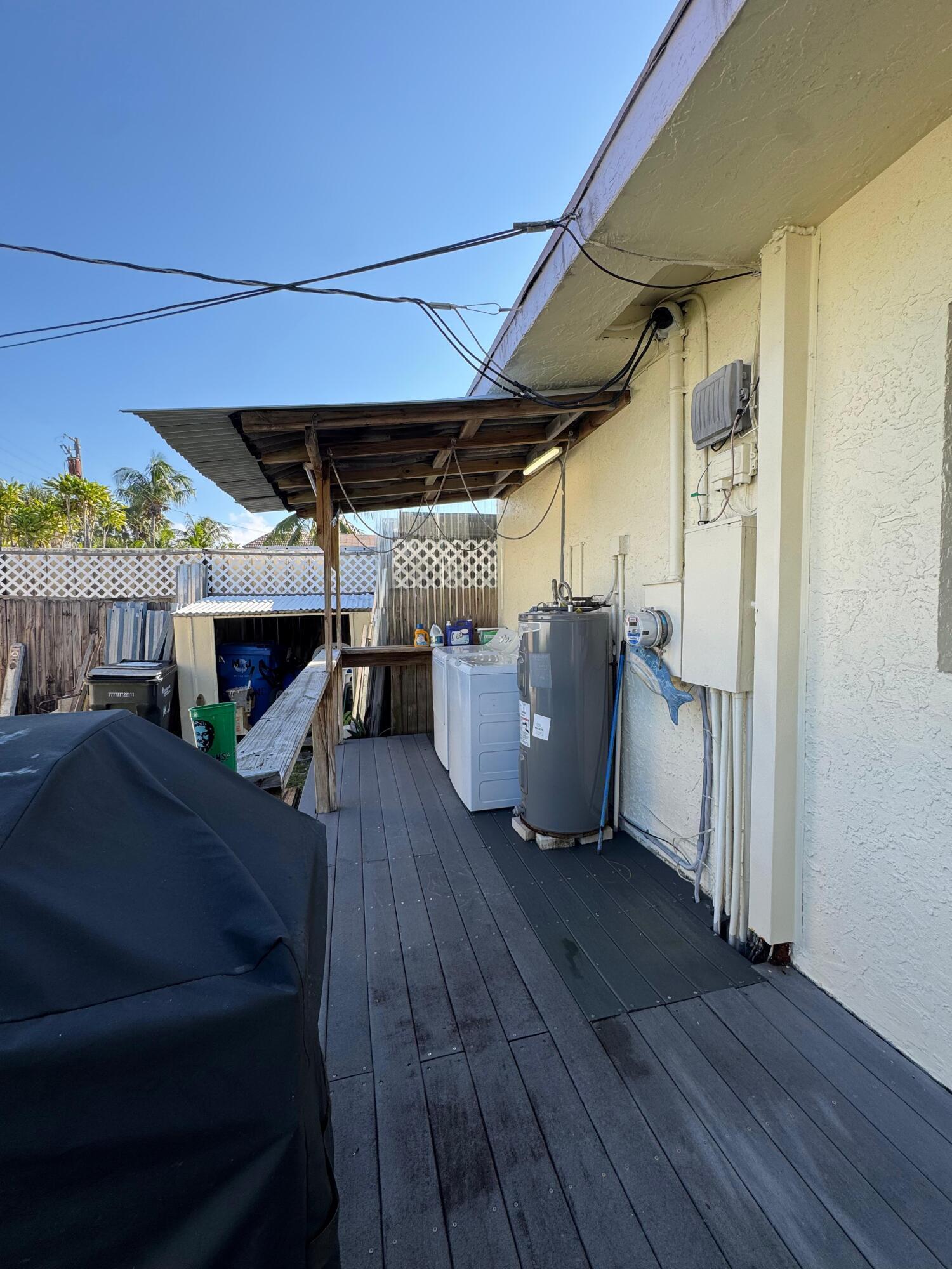 256 E 24th, Riviera Beach FL 33404