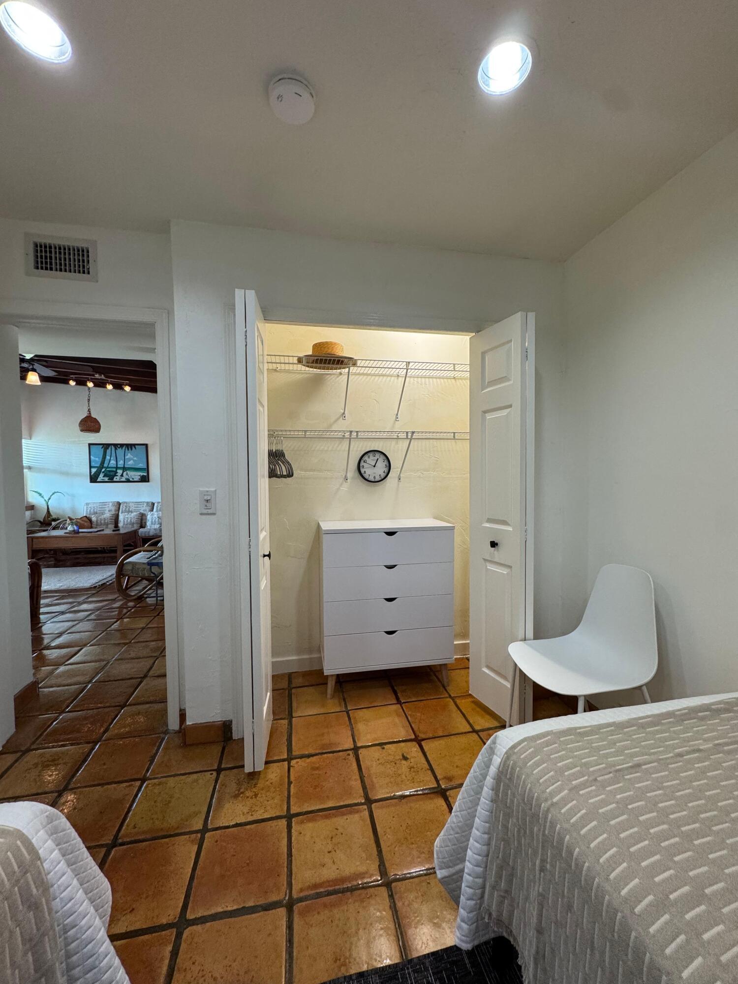 256 E 24th, Riviera Beach FL 33404