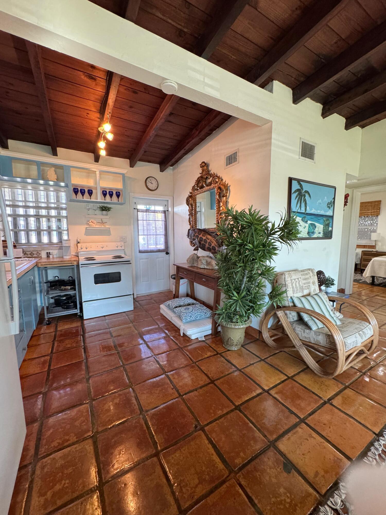 256 E 24th, Riviera Beach FL 33404