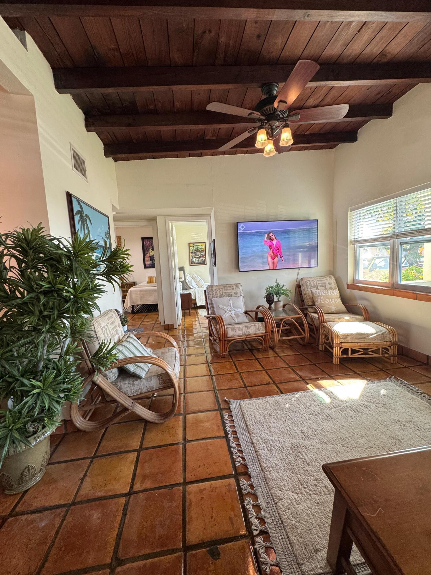 256 E 24th, Riviera Beach FL 33404