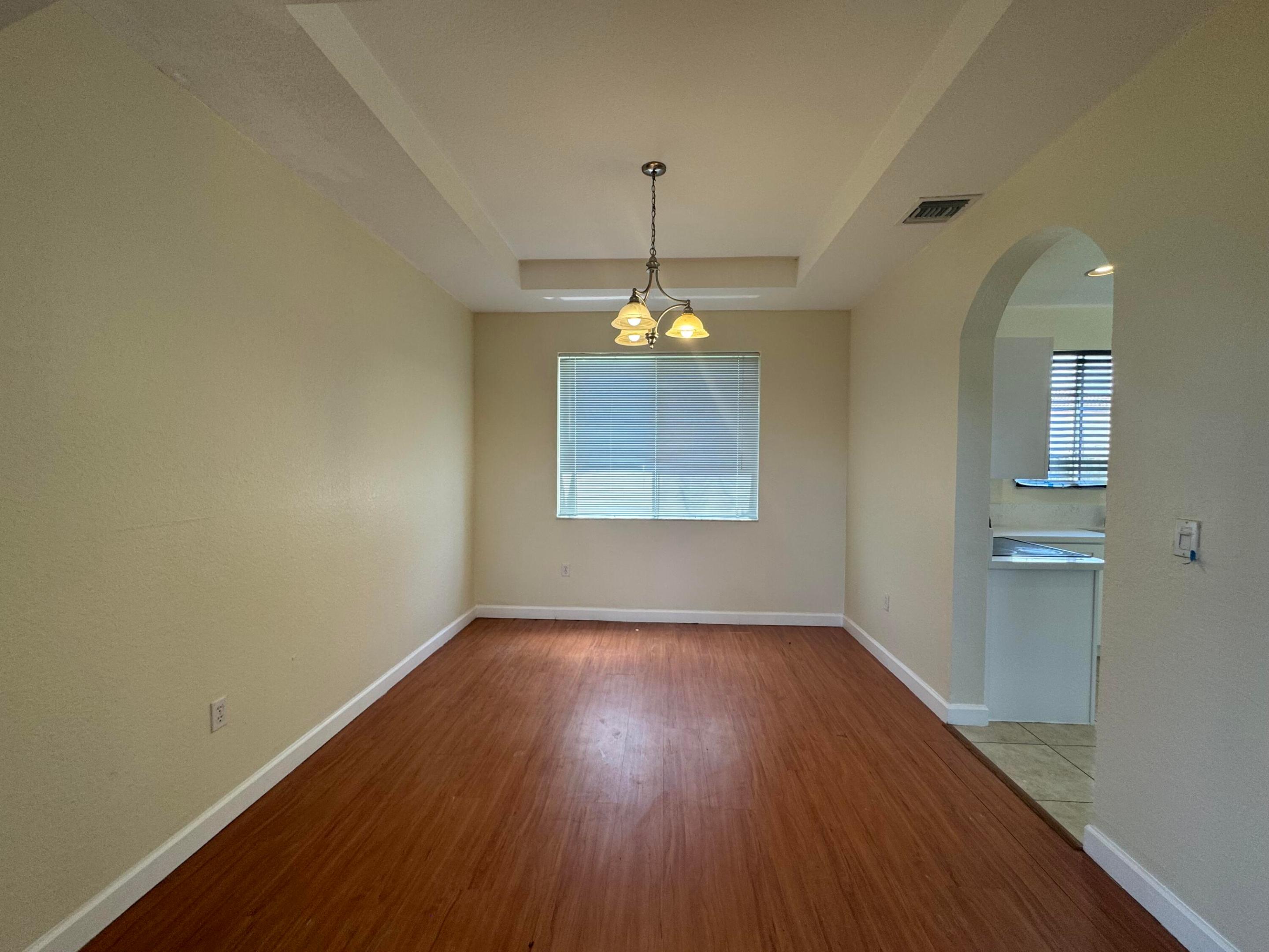 9508 SW 221st, Cutler Bay FL 33190