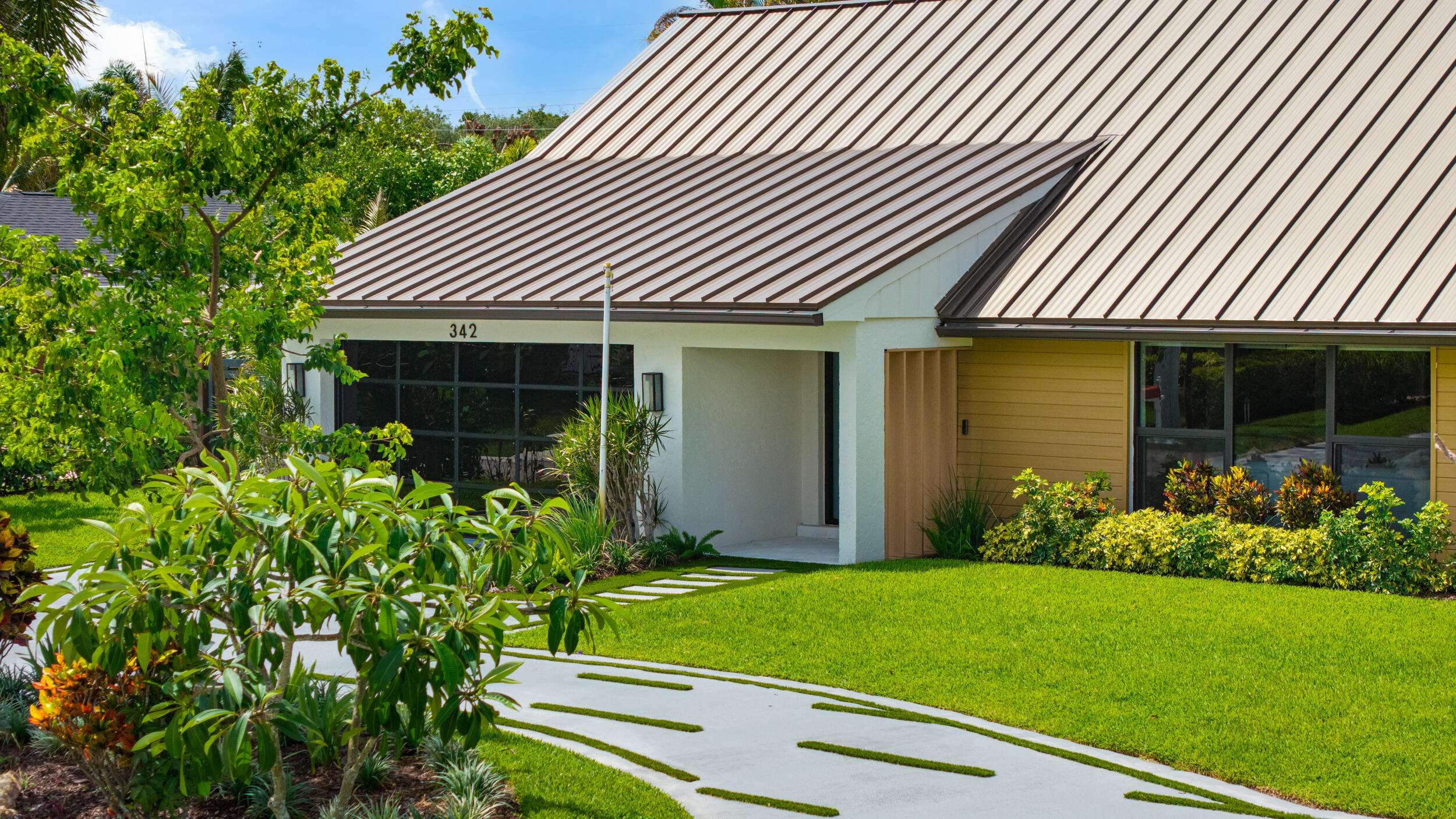 342 Fairway, Tequesta FL 33469