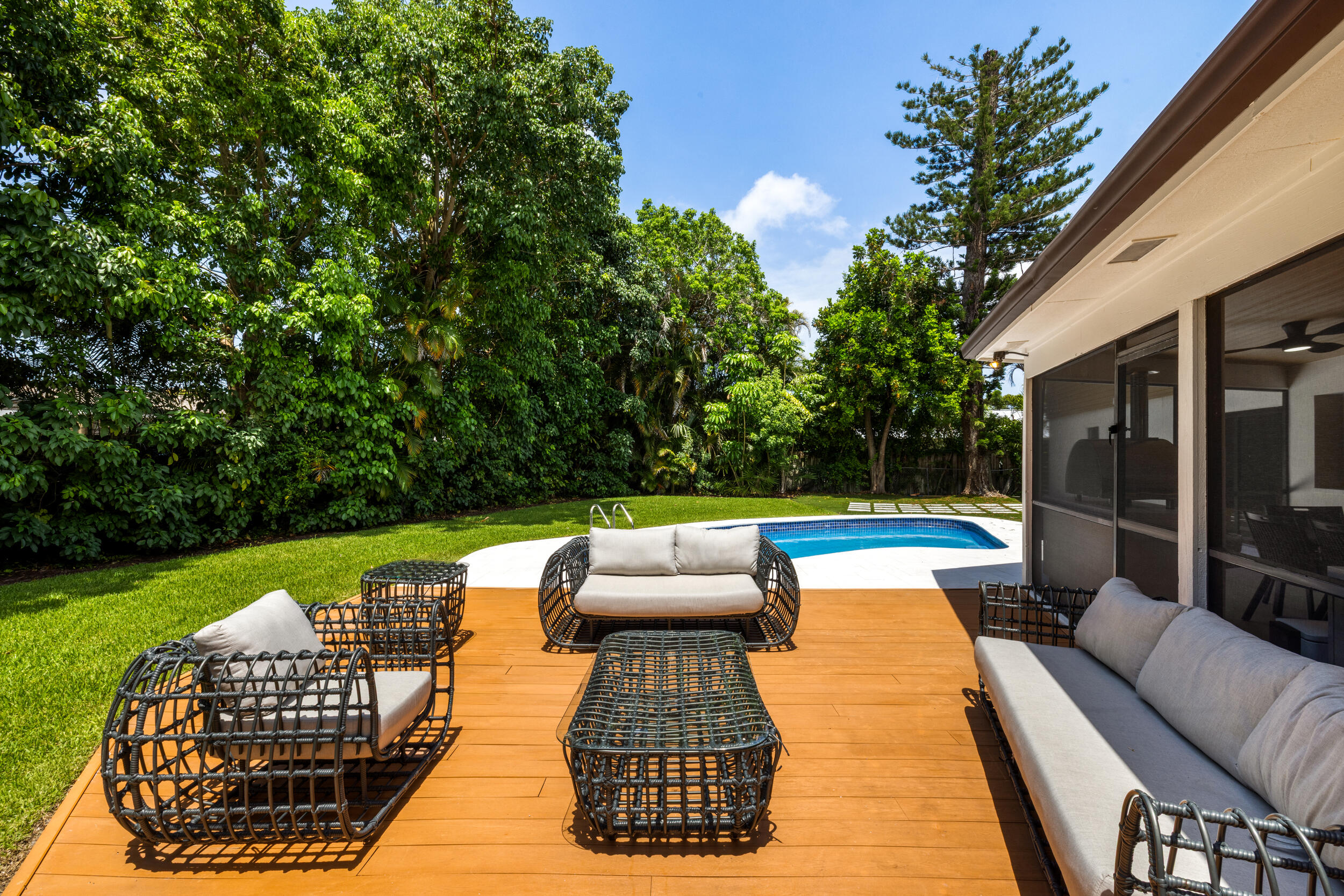 342 Fairway, Tequesta FL 33469
