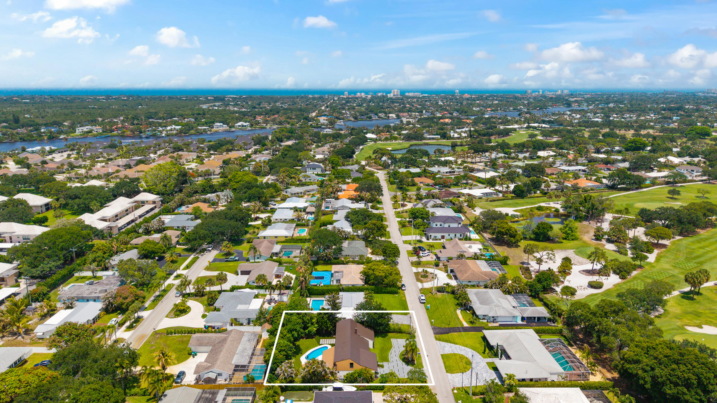 342 Fairway, Tequesta FL 33469