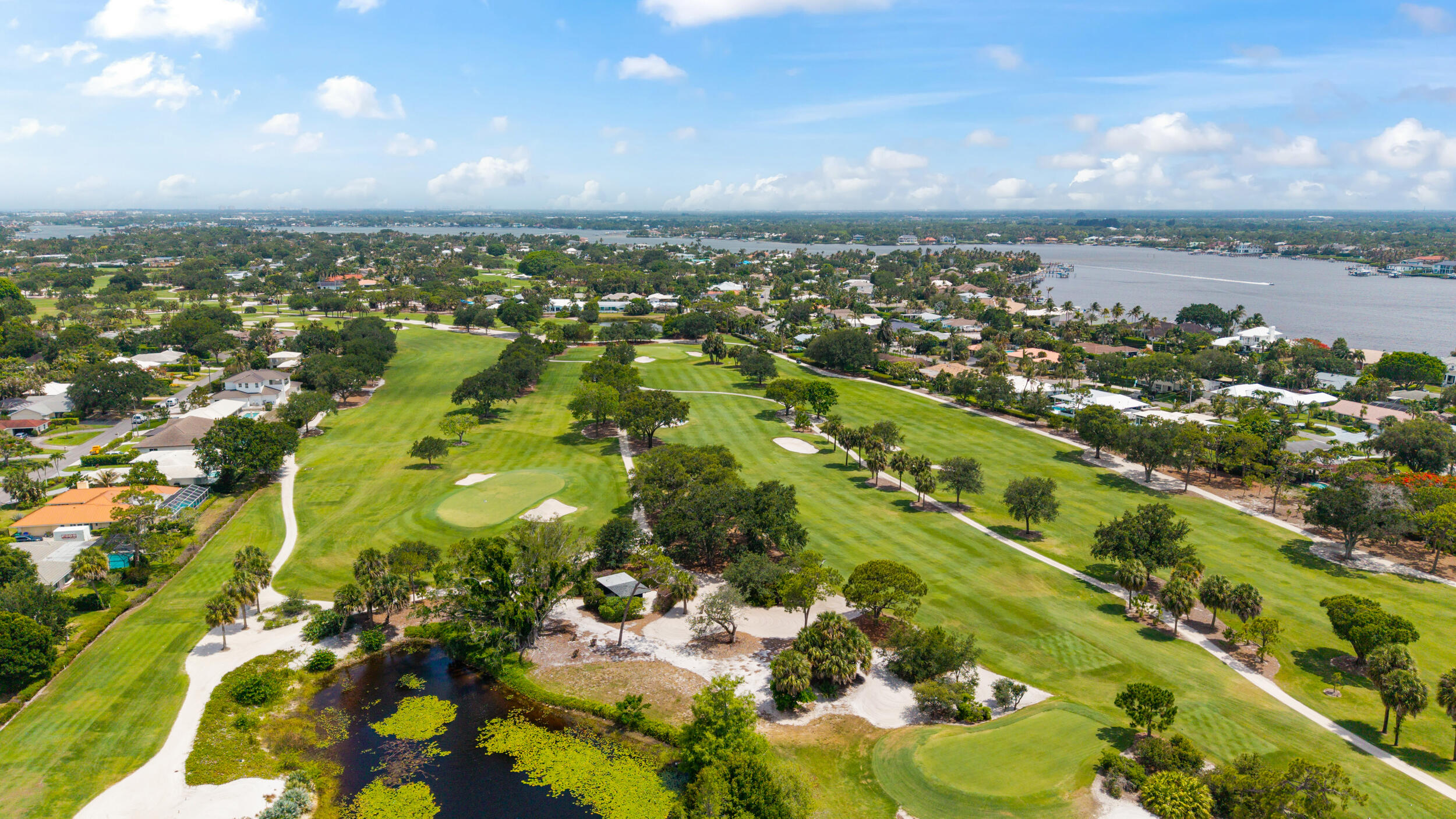 342 Fairway, Tequesta FL 33469