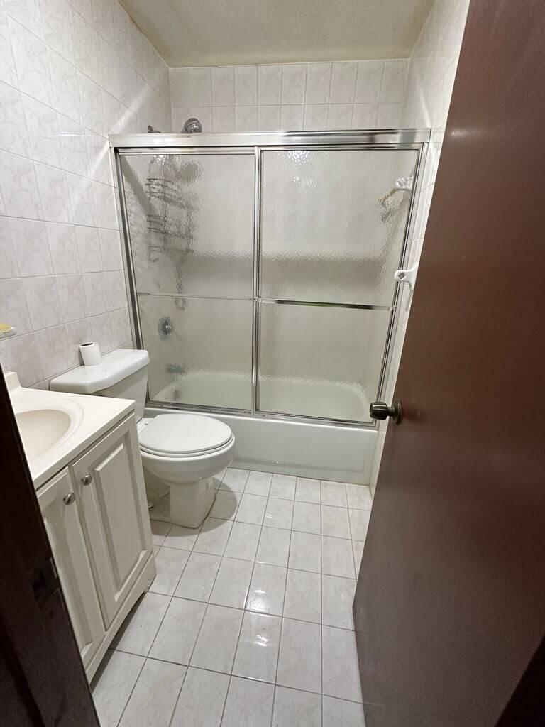 4315 NW 11th, Miami FL 33127