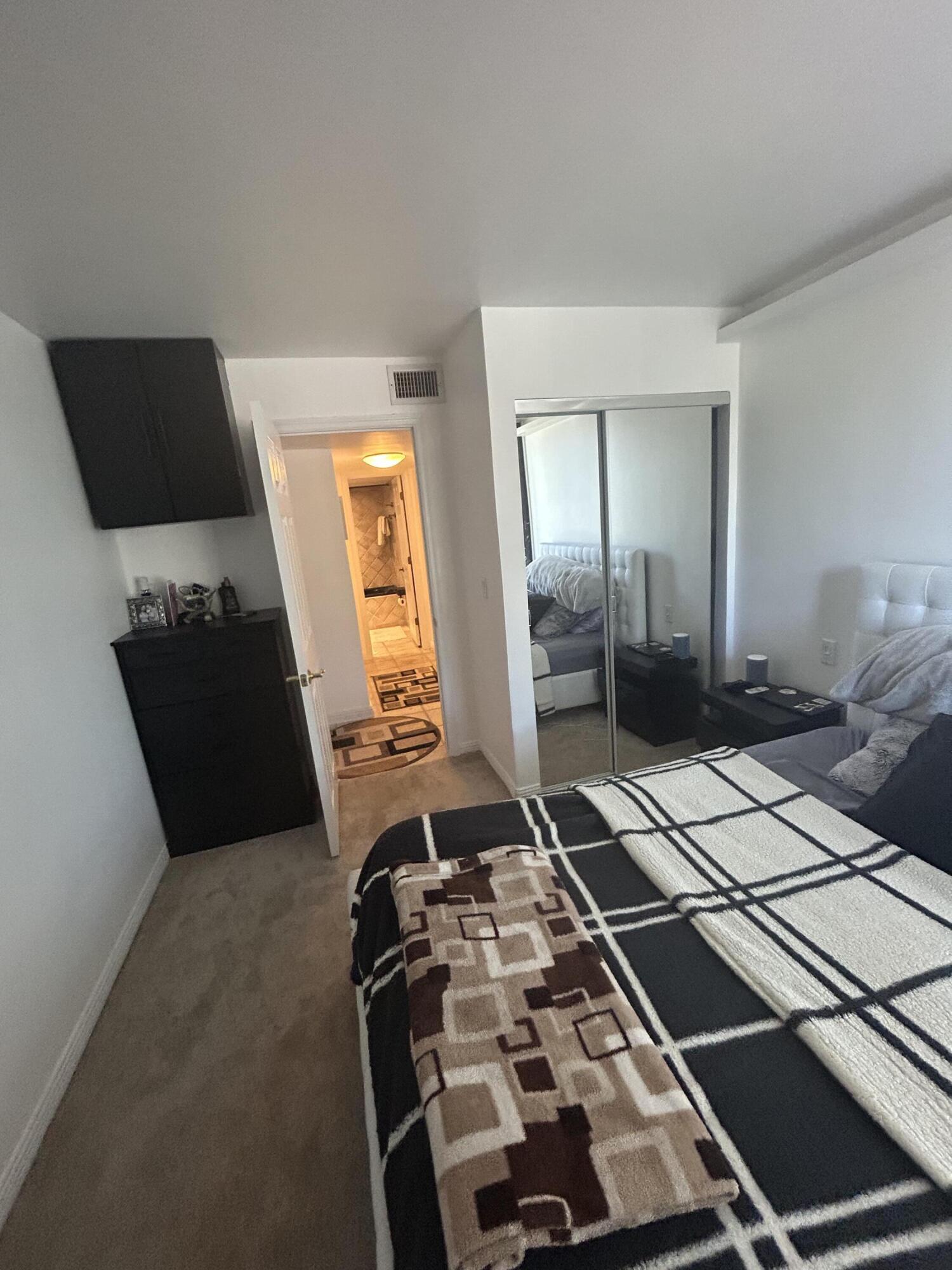 1201 River Reach #202, Fort Lauderdale FL 33315