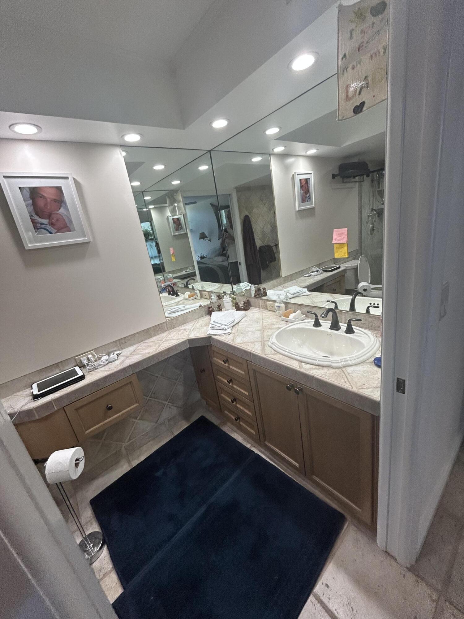 1201 River Reach #202, Fort Lauderdale FL 33315