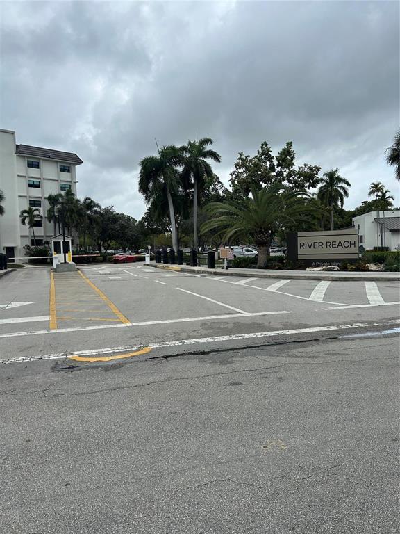 1201 River Reach #202, Fort Lauderdale FL 33315