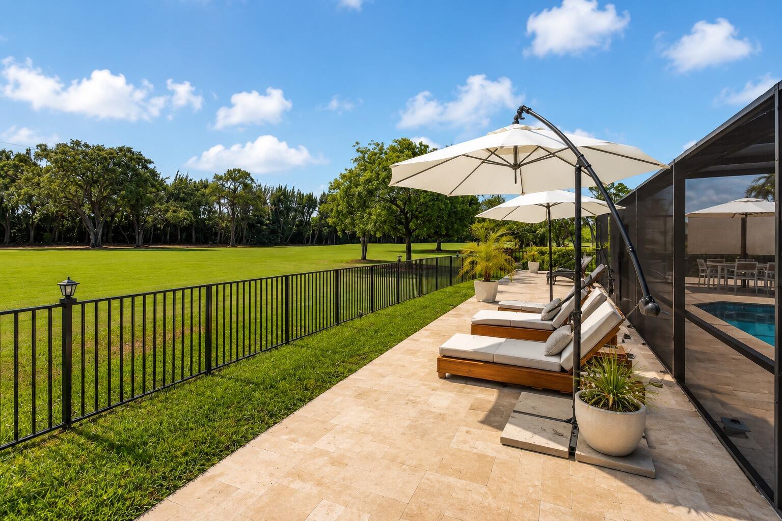 10710 Boca Woods, Boca Raton FL 33428