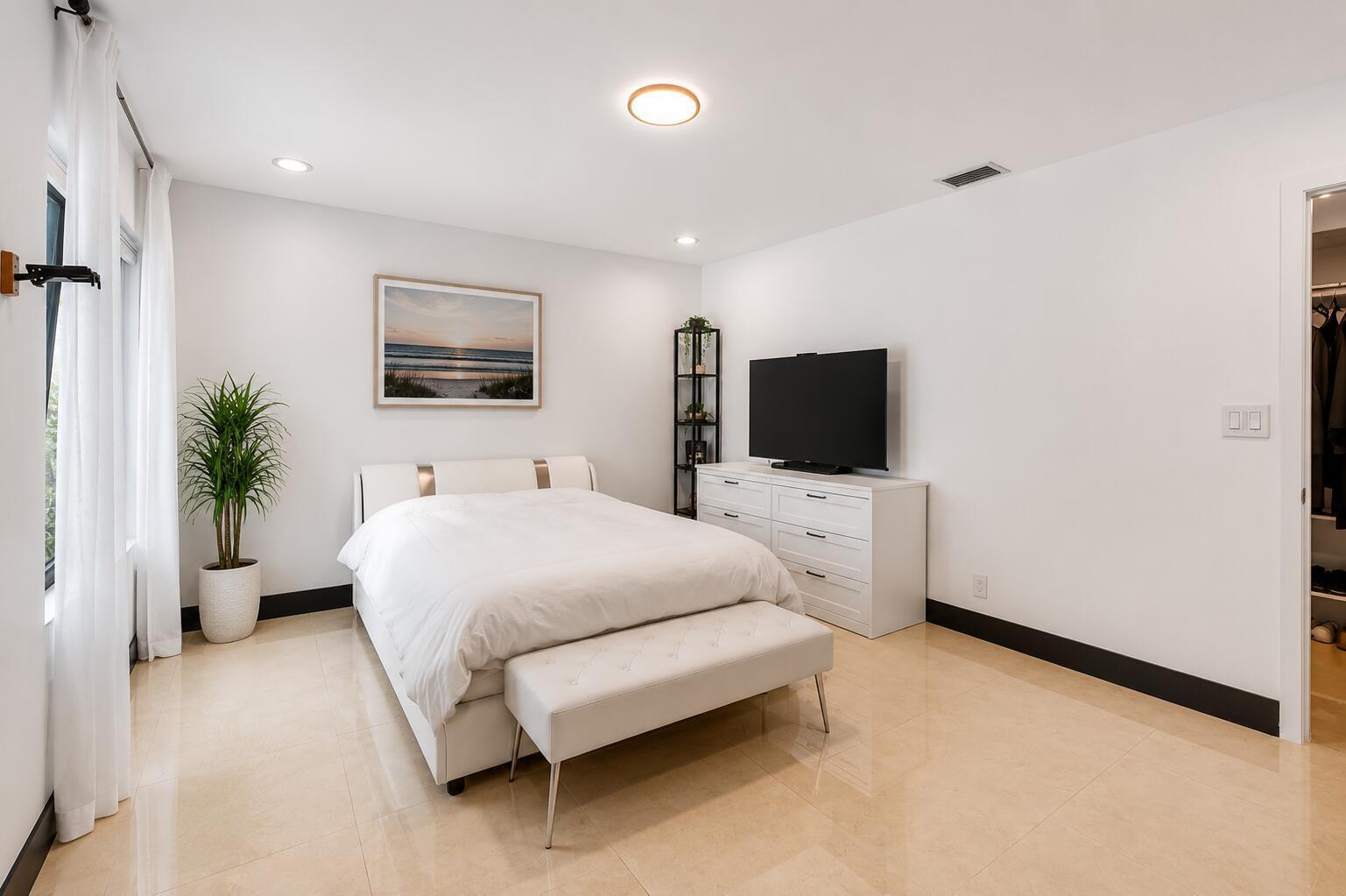 10710 Boca Woods, Boca Raton FL 33428
