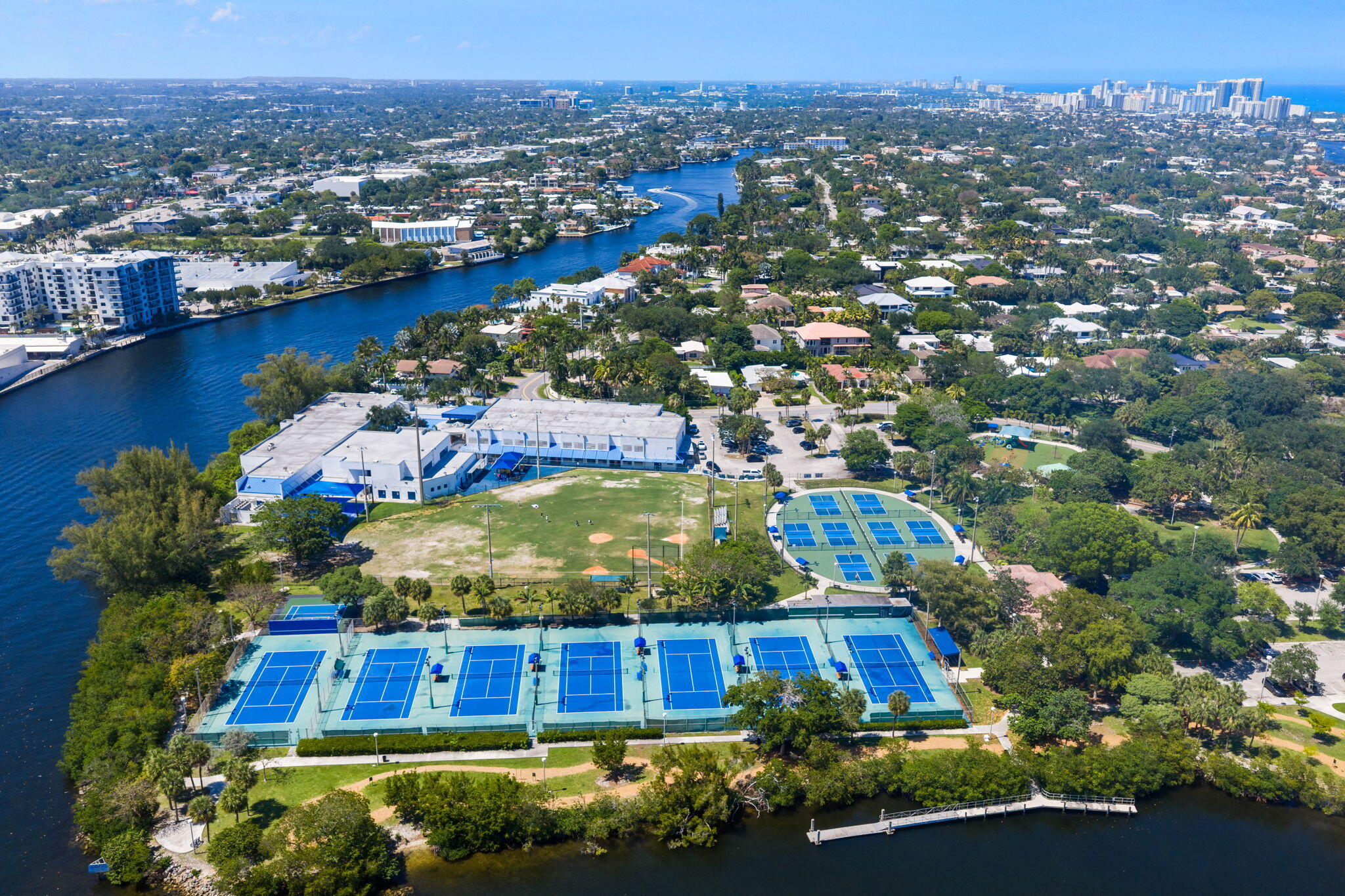 900 NE 18th #1406-1407, Fort Lauderdale FL 33304