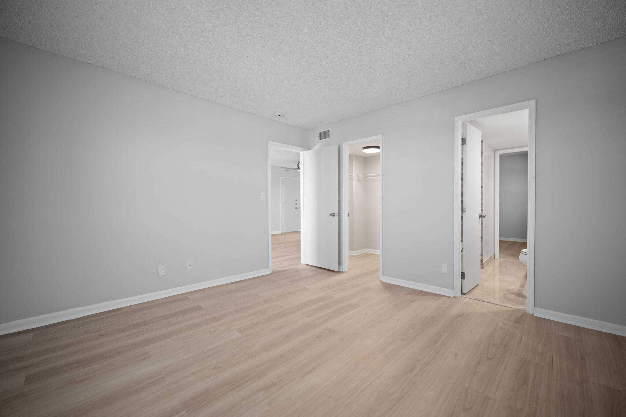 900 NE 18th #1406-1407, Fort Lauderdale FL 33304