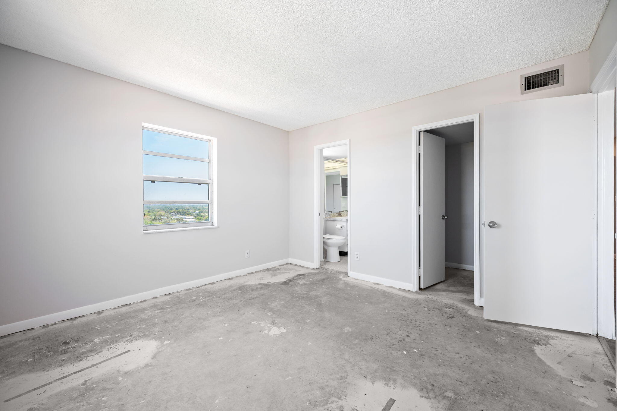 900 NE 18th #1406-1407, Fort Lauderdale FL 33304