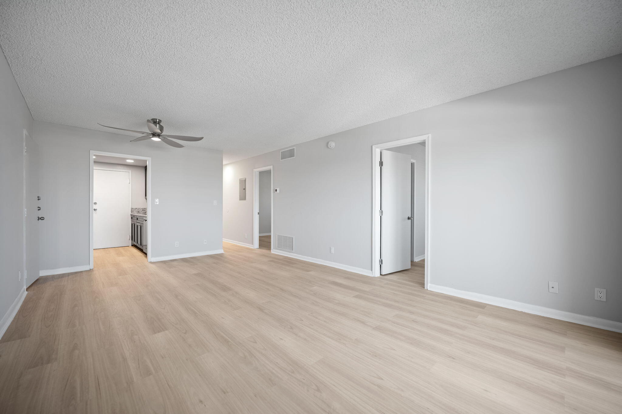 900 NE 18th #1406-1407, Fort Lauderdale FL 33304