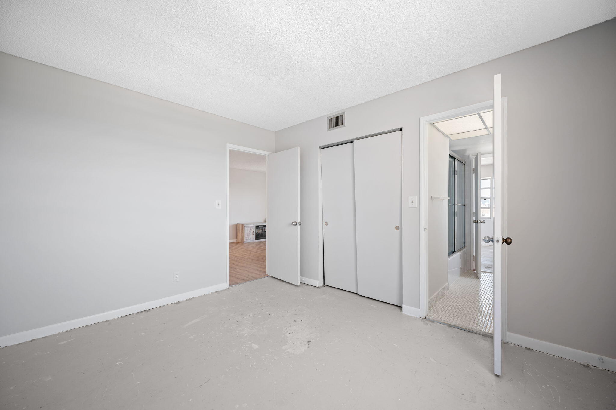 900 NE 18th #1406-1407, Fort Lauderdale FL 33304