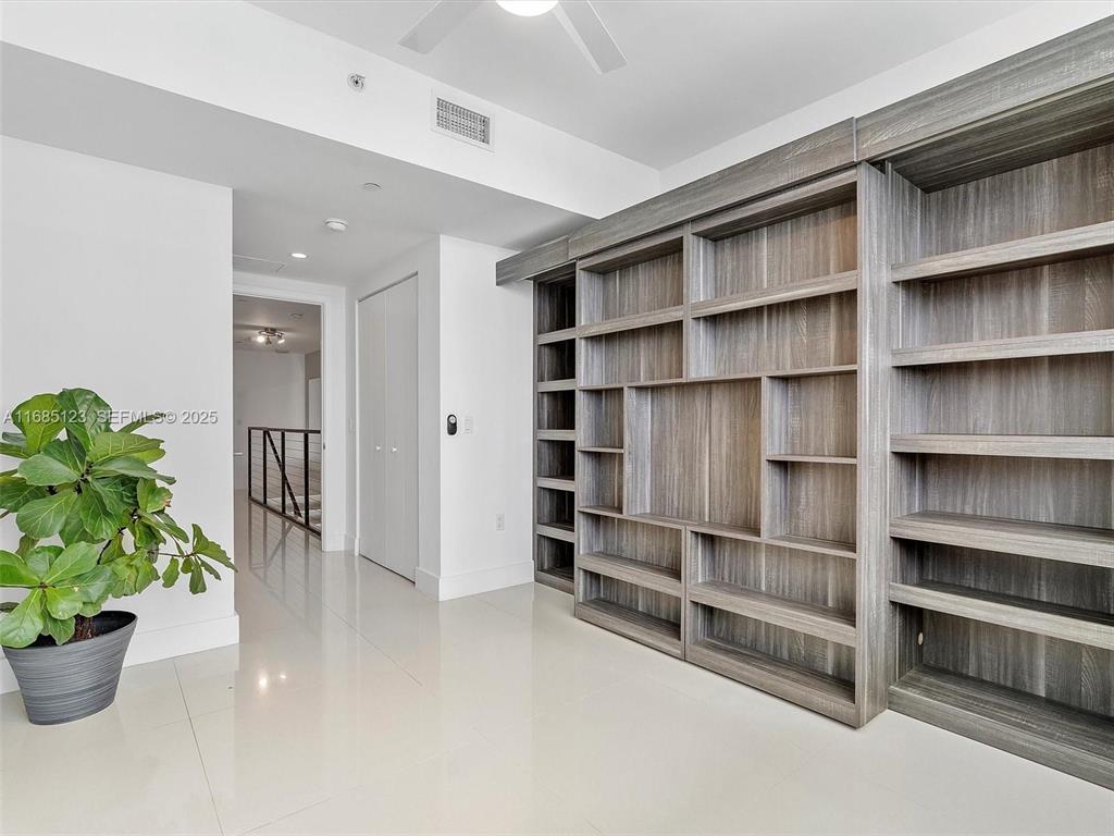 7935 East #Unit 1202, North Bay Village FL 33141