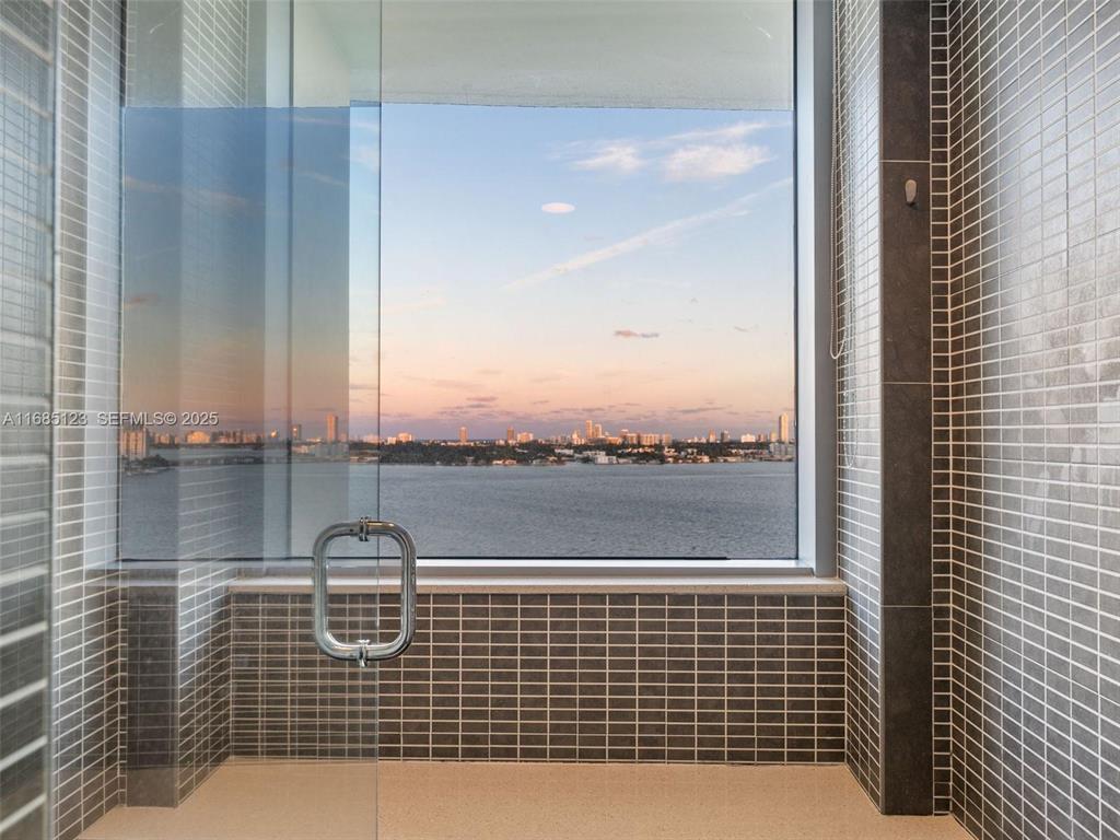 7935 East #Unit 1202, North Bay Village FL 33141