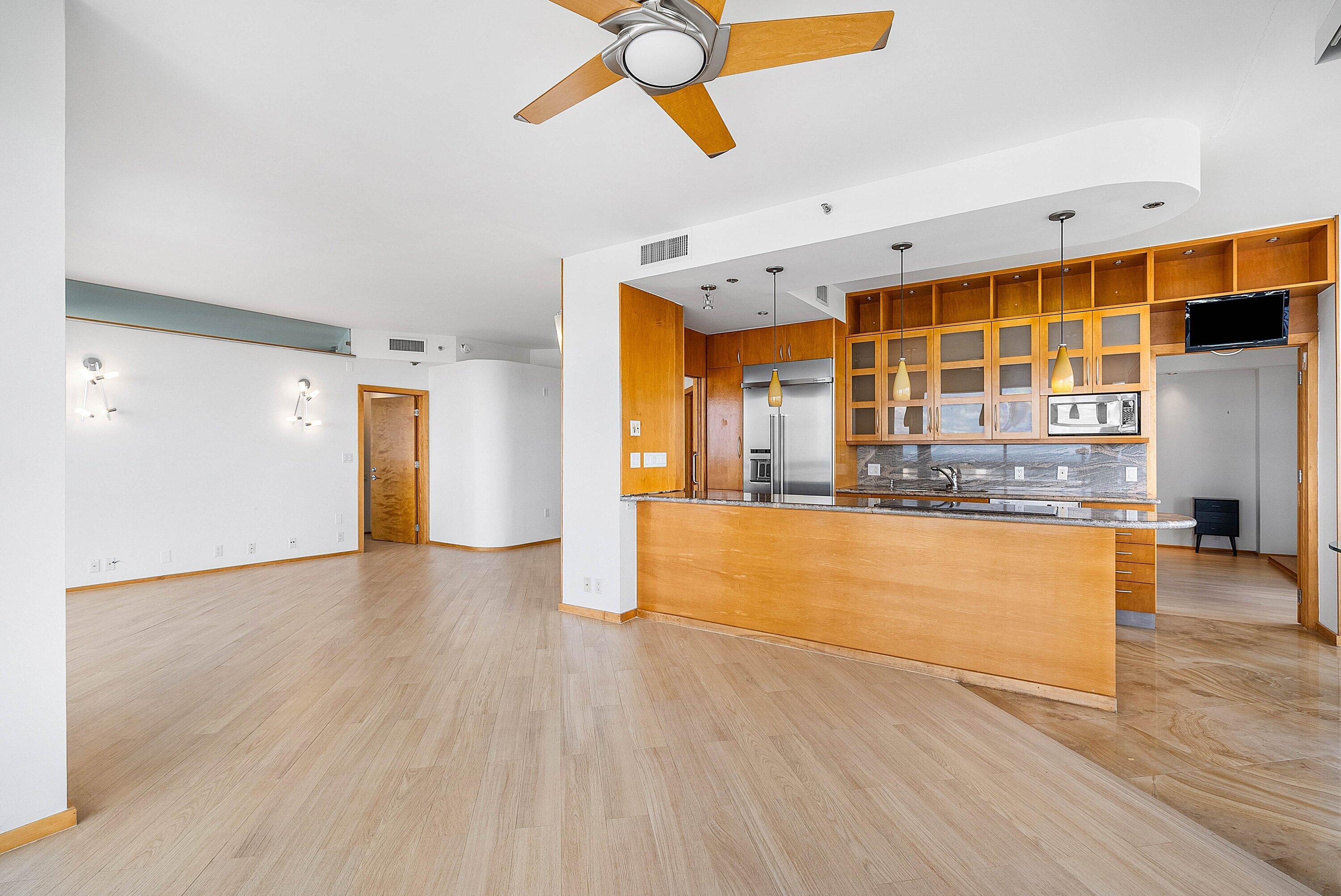 3500 Mystic Pointe, Aventura FL 33180