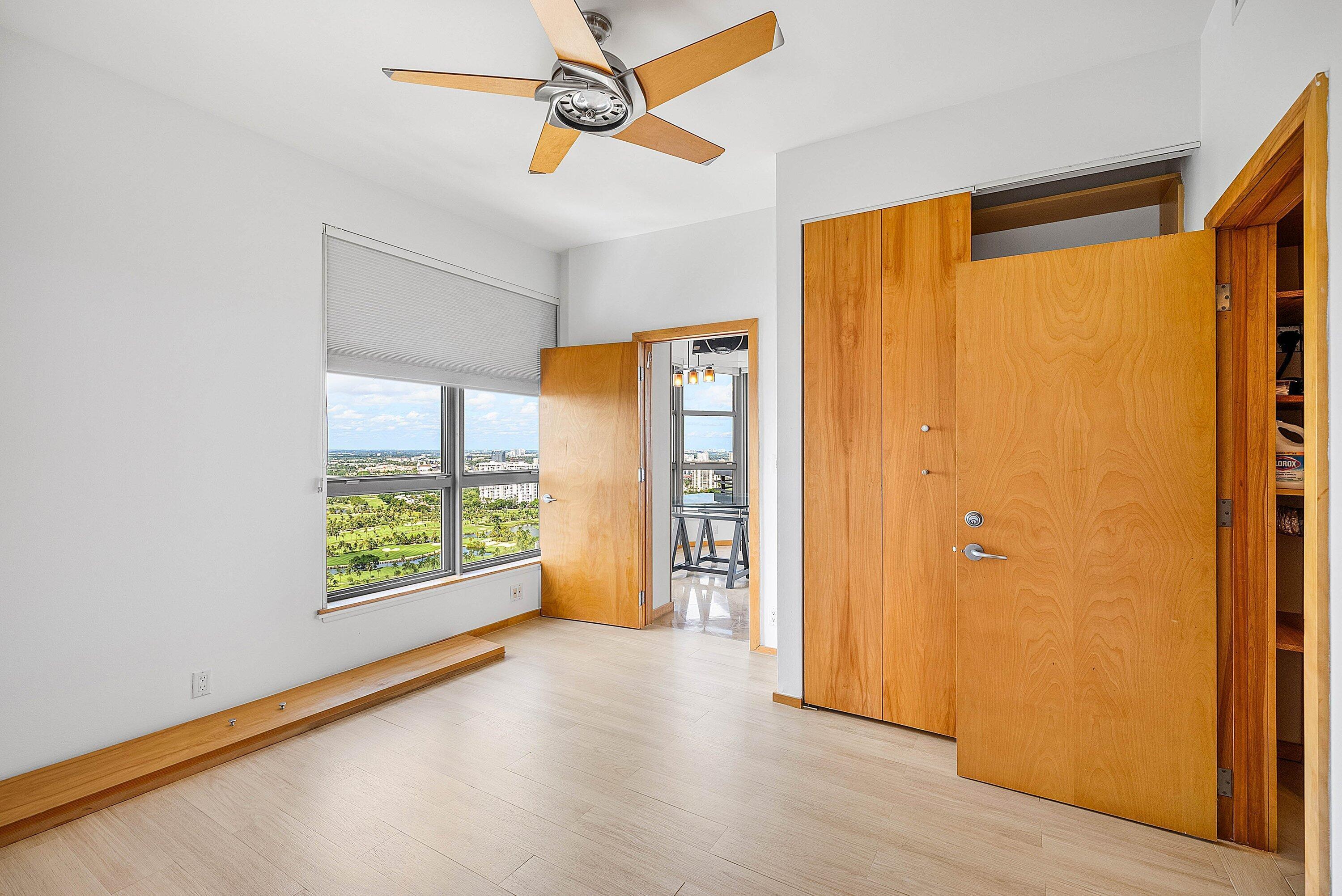 3500 Mystic Pointe, Aventura FL 33180