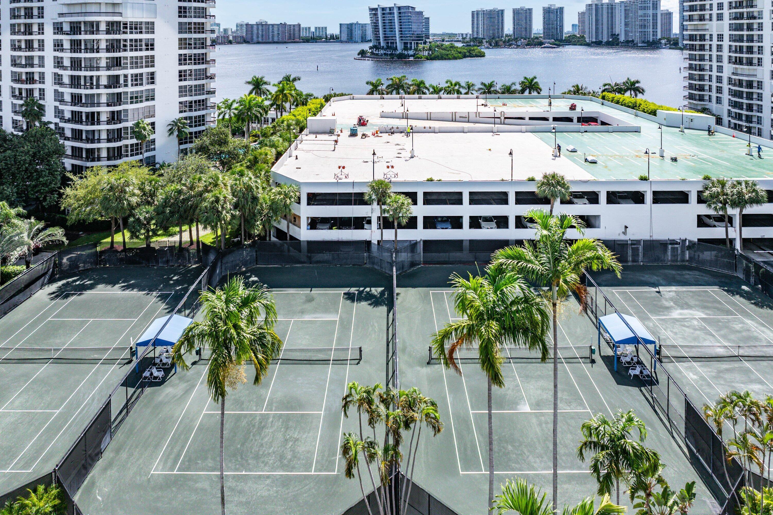 3500 Mystic Pointe, Aventura FL 33180