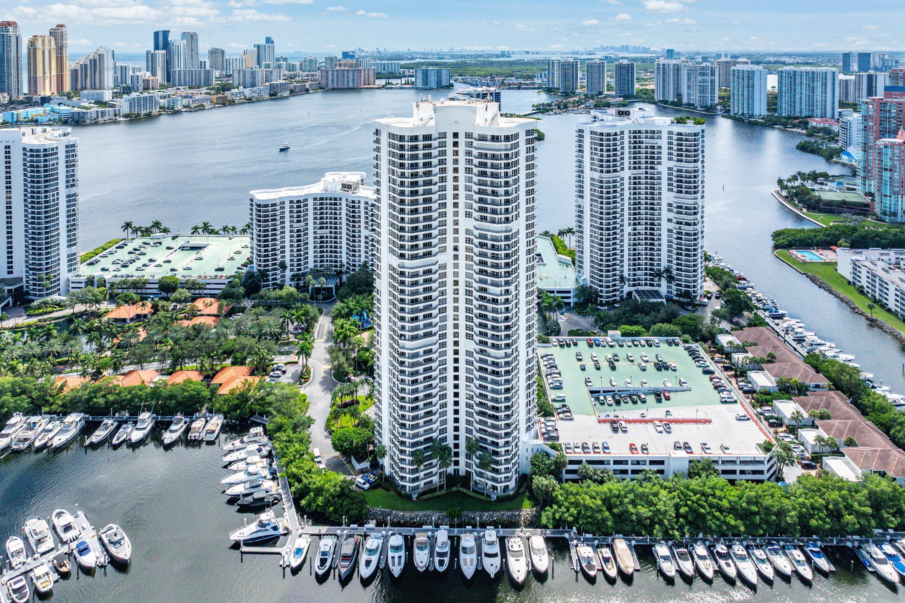 3500 Mystic Pointe, Aventura FL 33180