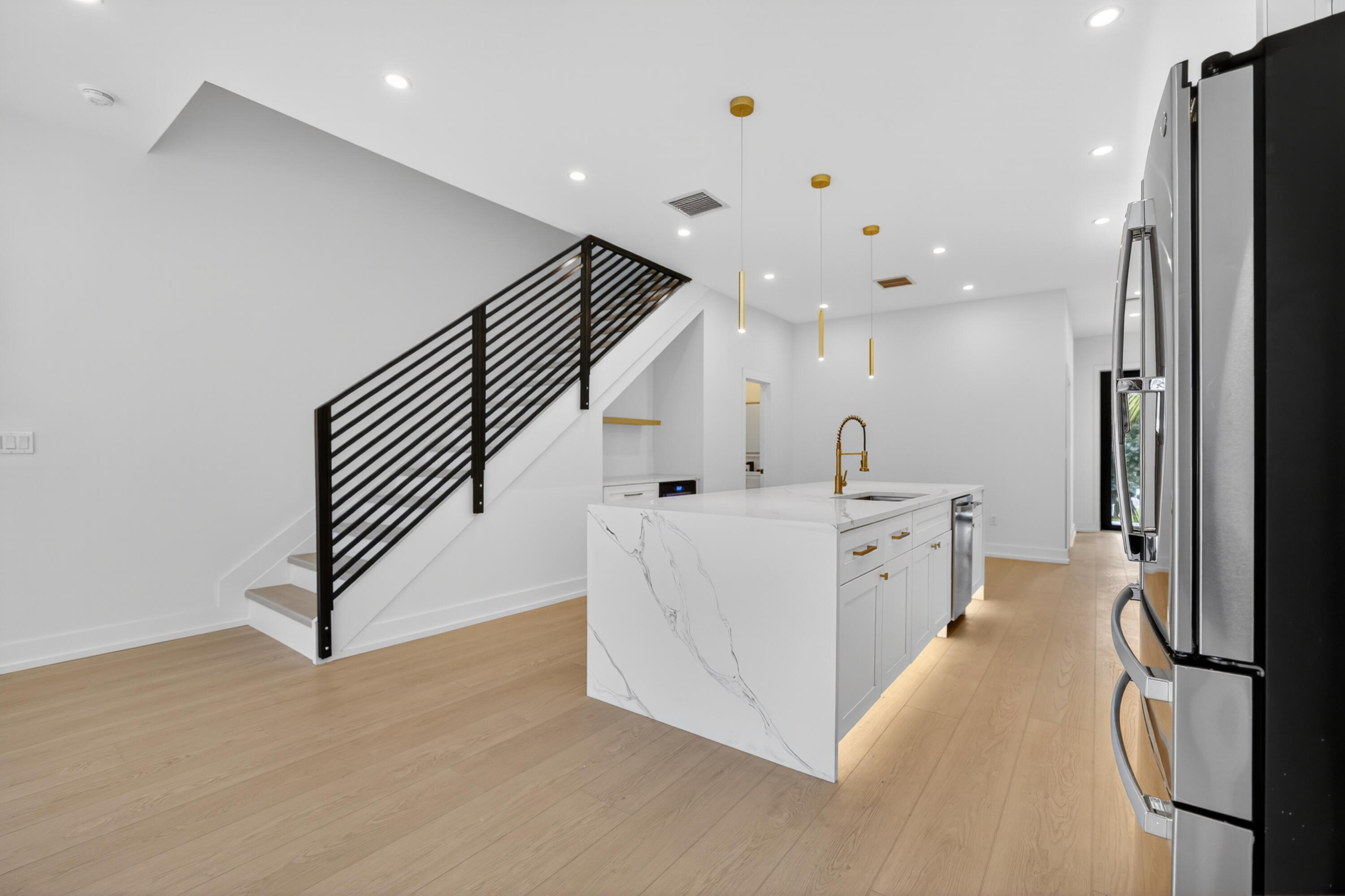 509 SW 11th, Fort Lauderdale FL 33315