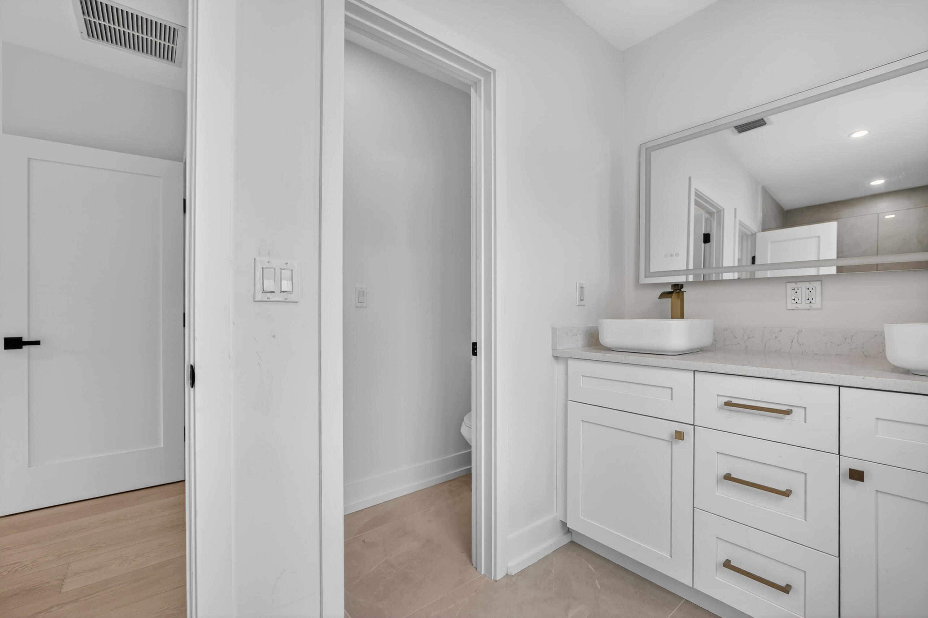 509 SW 11th, Fort Lauderdale FL 33315