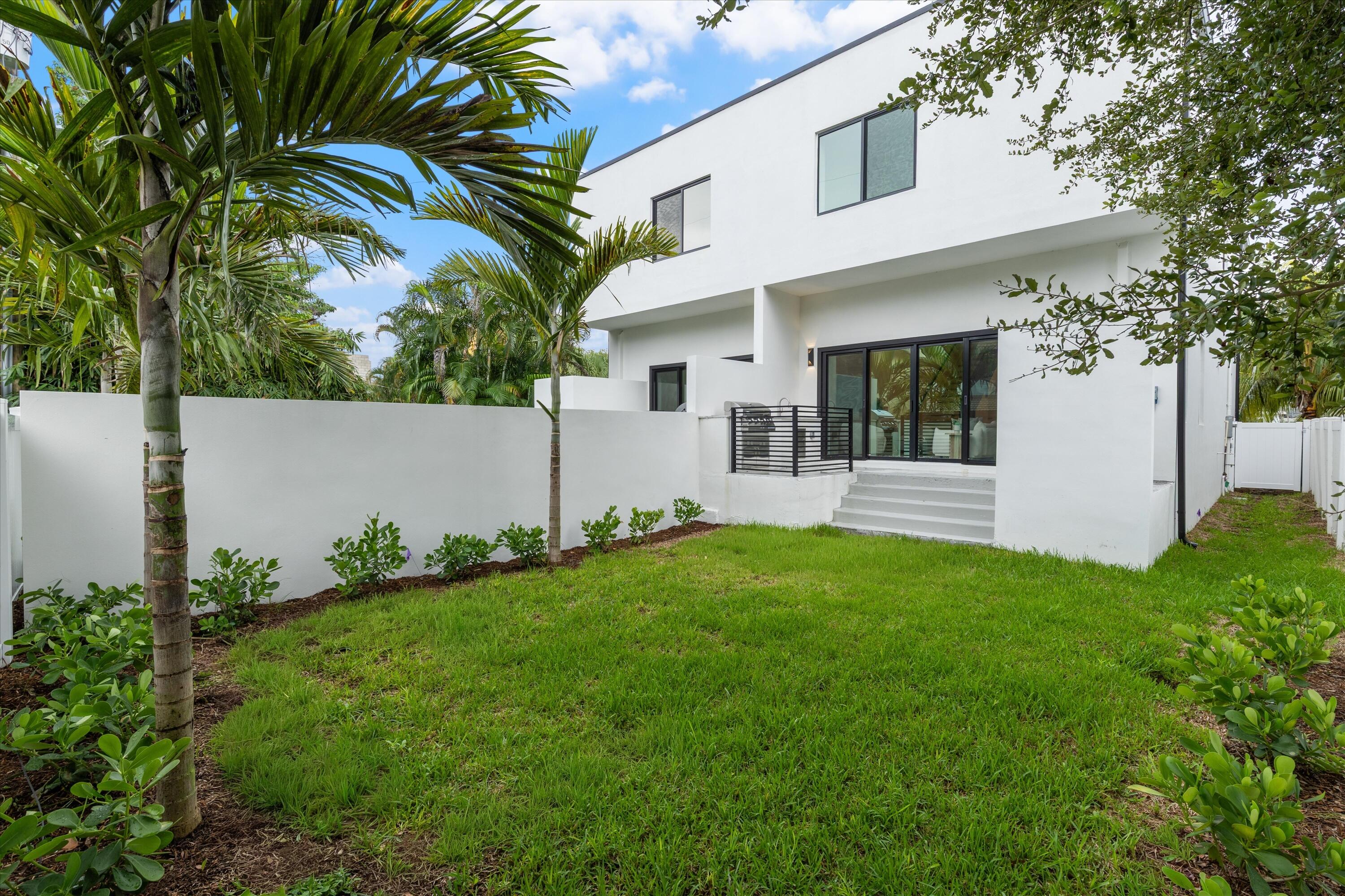 509 SW 11th, Fort Lauderdale FL 33315