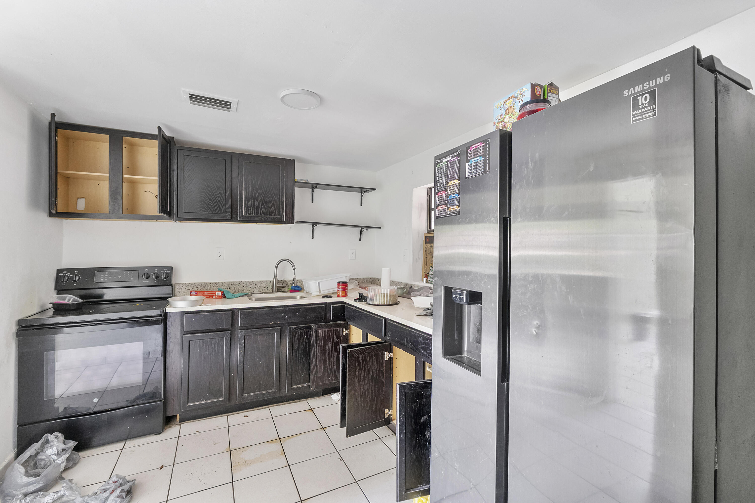 2476 NW 15th, Miami FL 33125