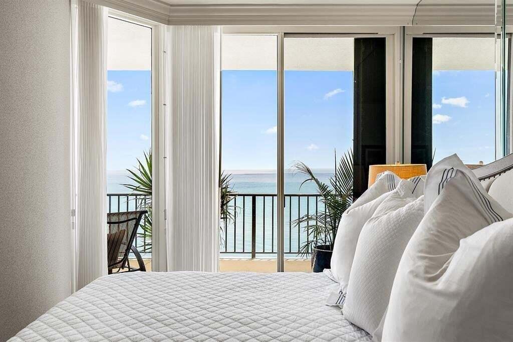 800 Ocean #1104, Juno Beach FL 33408
