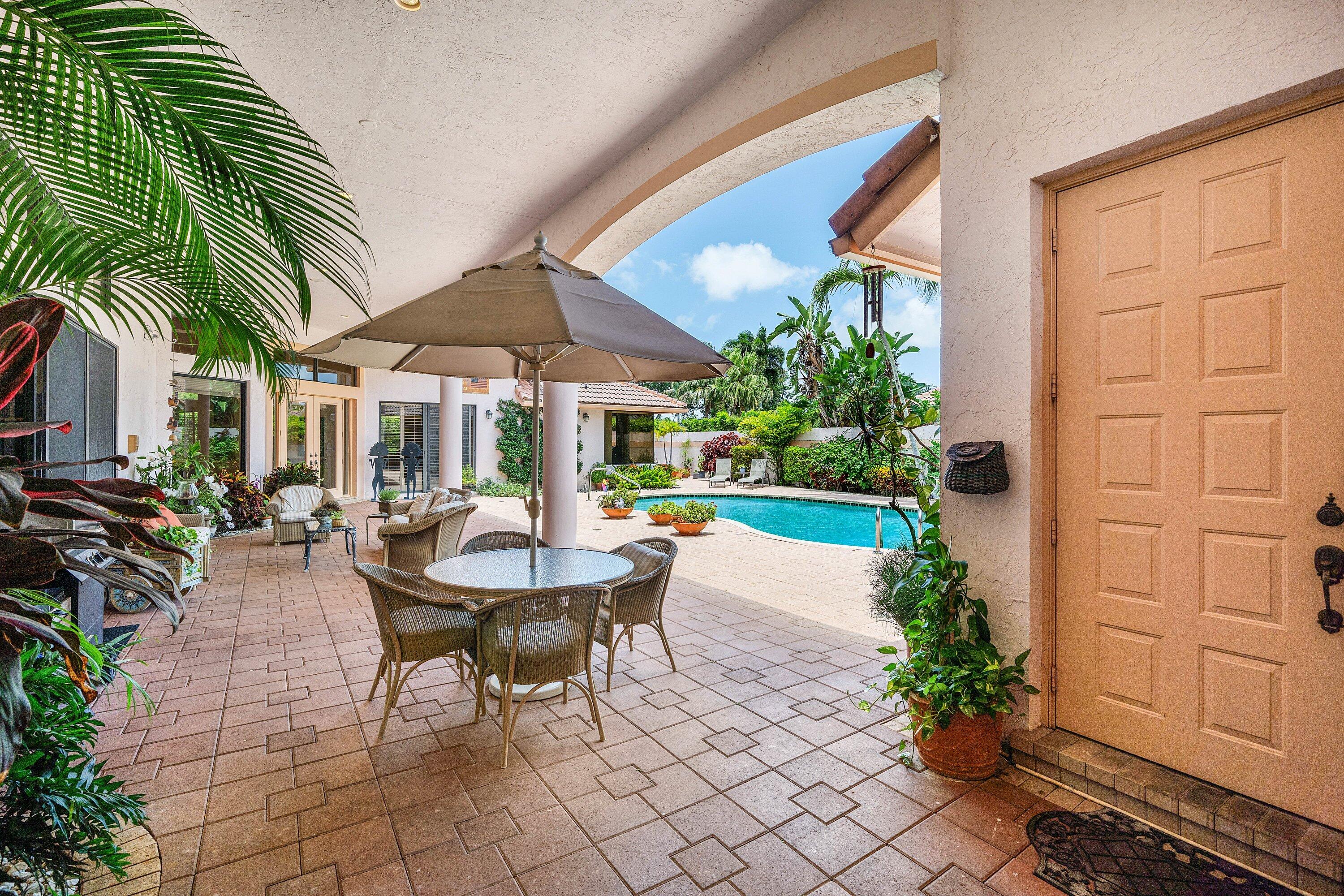 4727 Bocaire, Boca Raton FL 33487