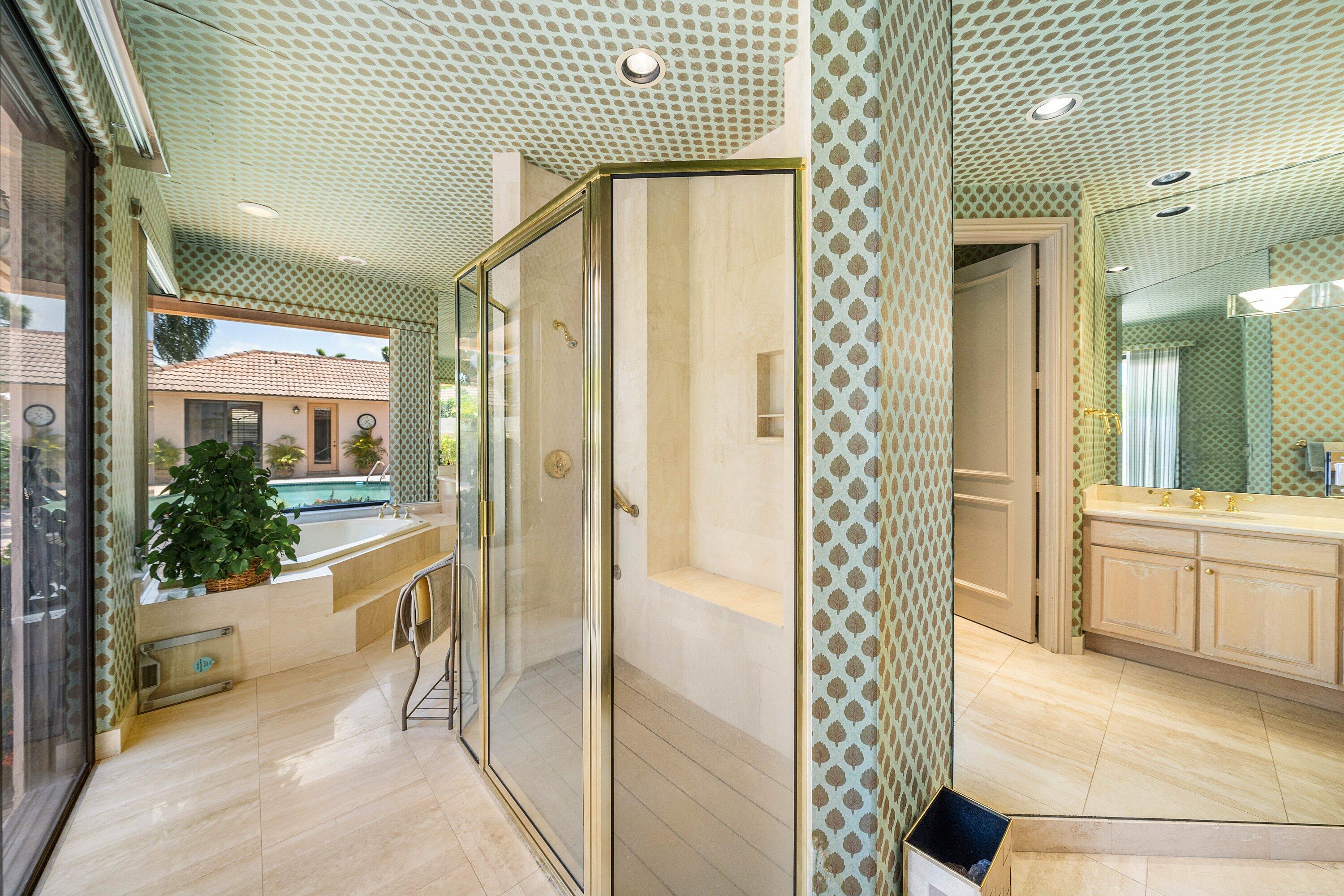 4727 Bocaire, Boca Raton FL 33487