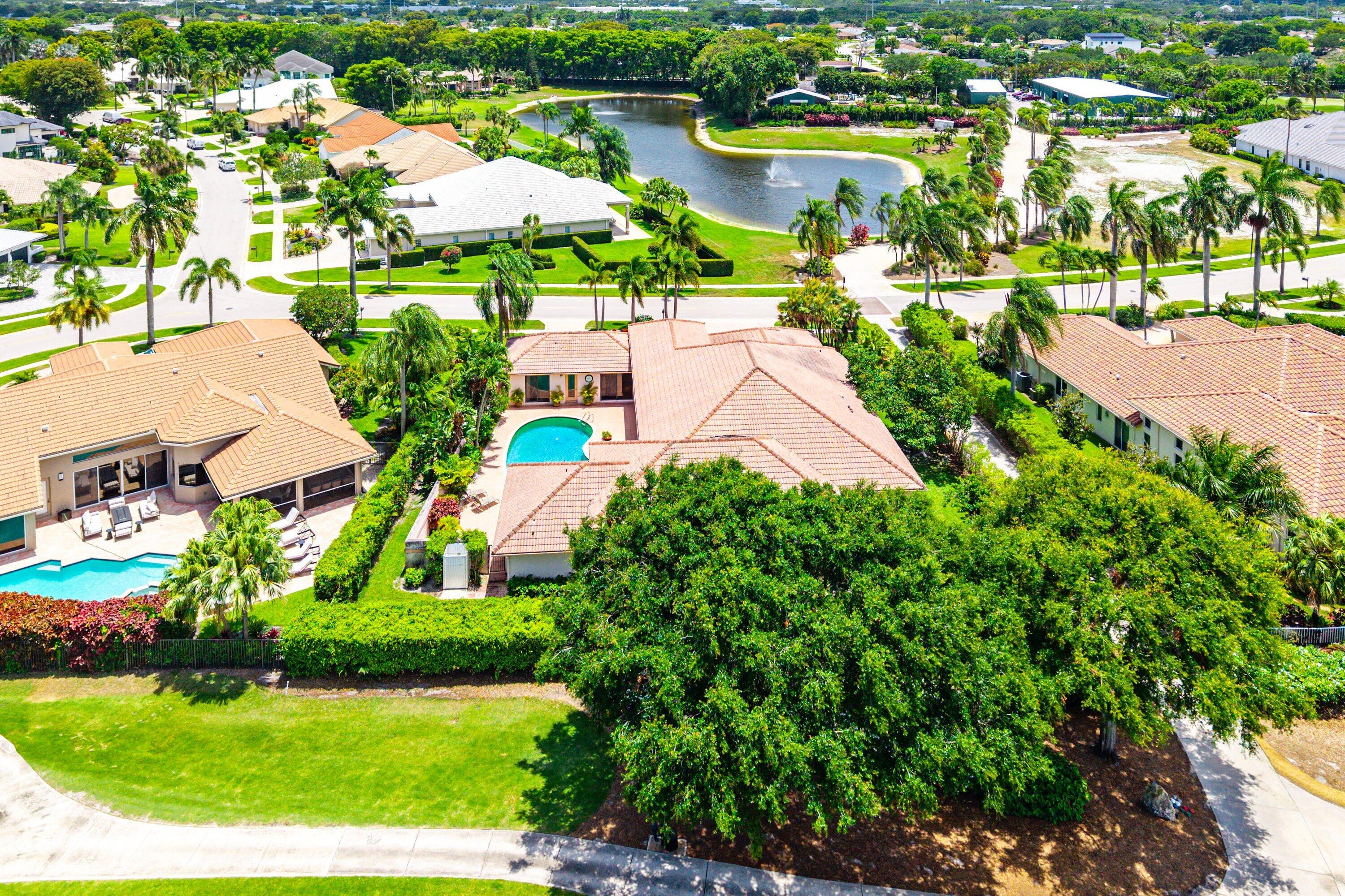 4727 Bocaire, Boca Raton FL 33487