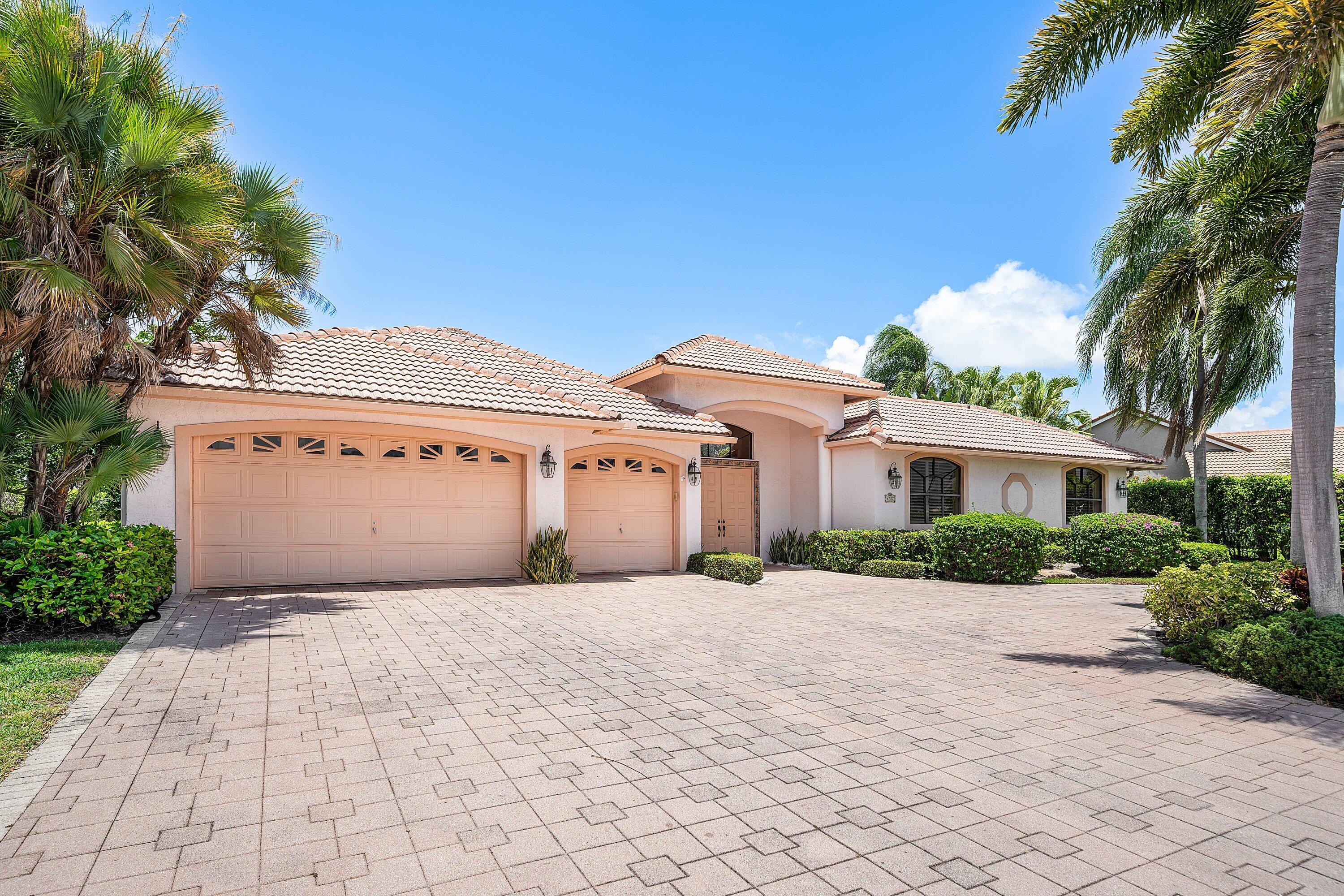 4727 Bocaire, Boca Raton FL 33487